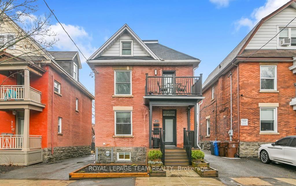 Photo 2 of Unit Unit 1, 212 Flora Street, Ottawa, Ottawa Centre — HOMEH