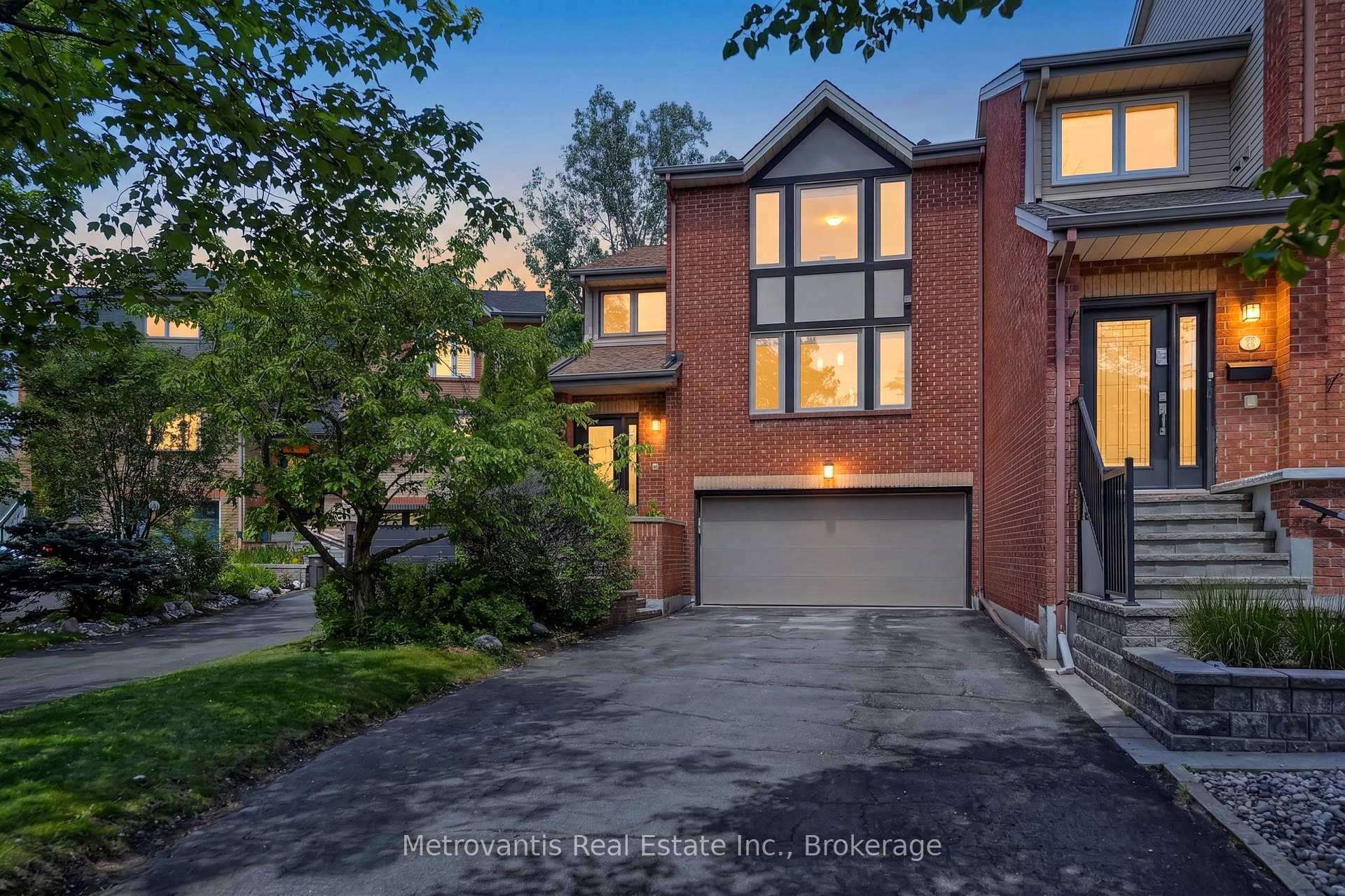 Photo 1 of 89 Dunbarton Court, Ottawa, Cardinal Glen — HOMEH