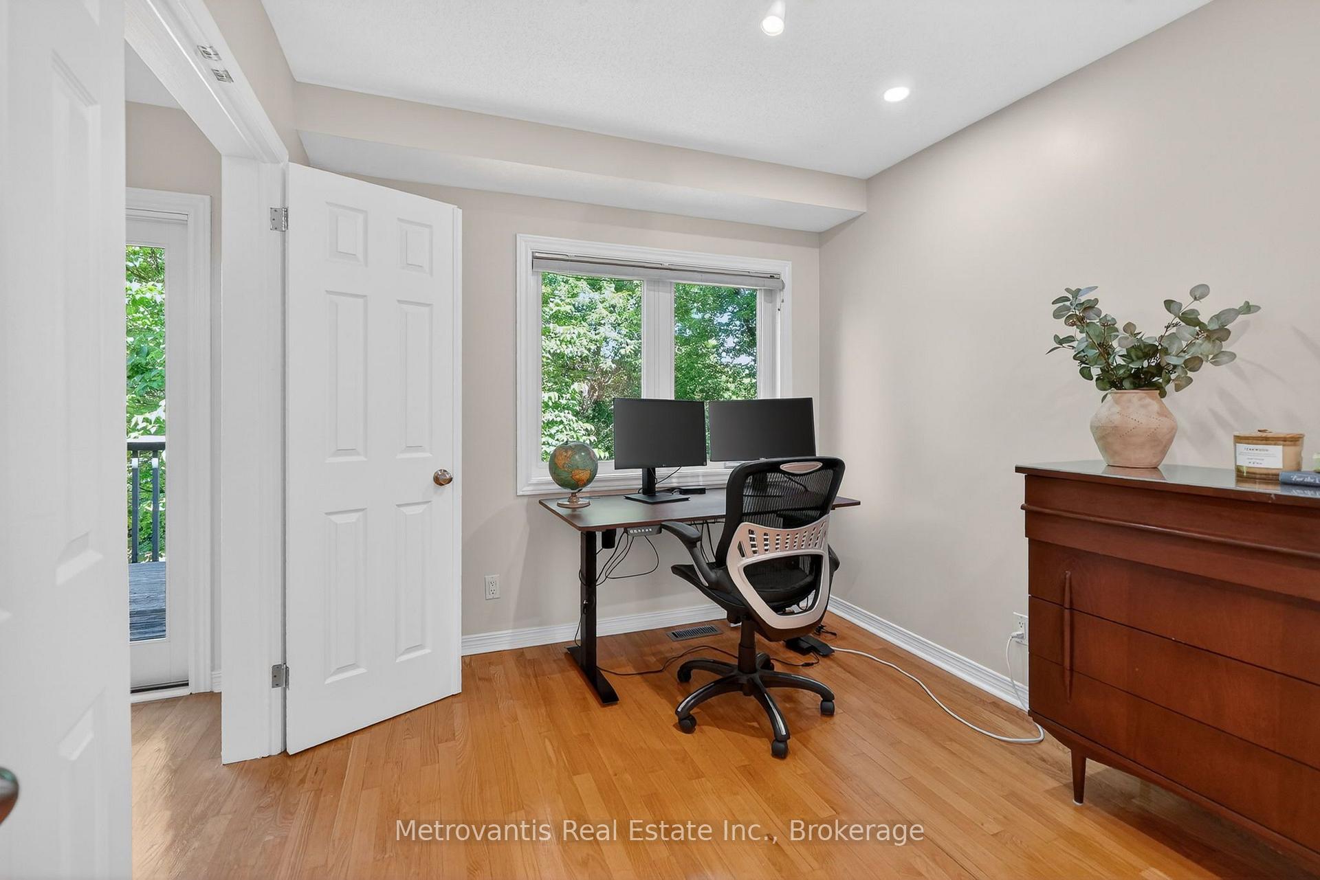 Photo 11 of 89 Dunbarton Court, Ottawa, Cardinal Glen — HOMEH