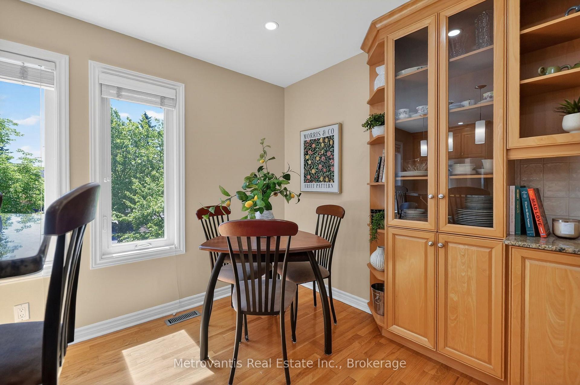 Photo 22 of 89 Dunbarton Court, Ottawa, Cardinal Glen — HOMEH