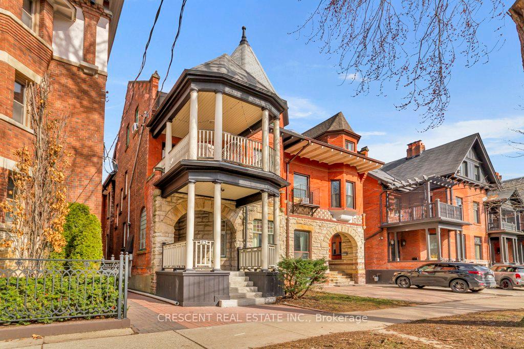 Photo 3 of Unit Lower, 83 Madison Avenue, Toronto, The Annex — HOMEH
