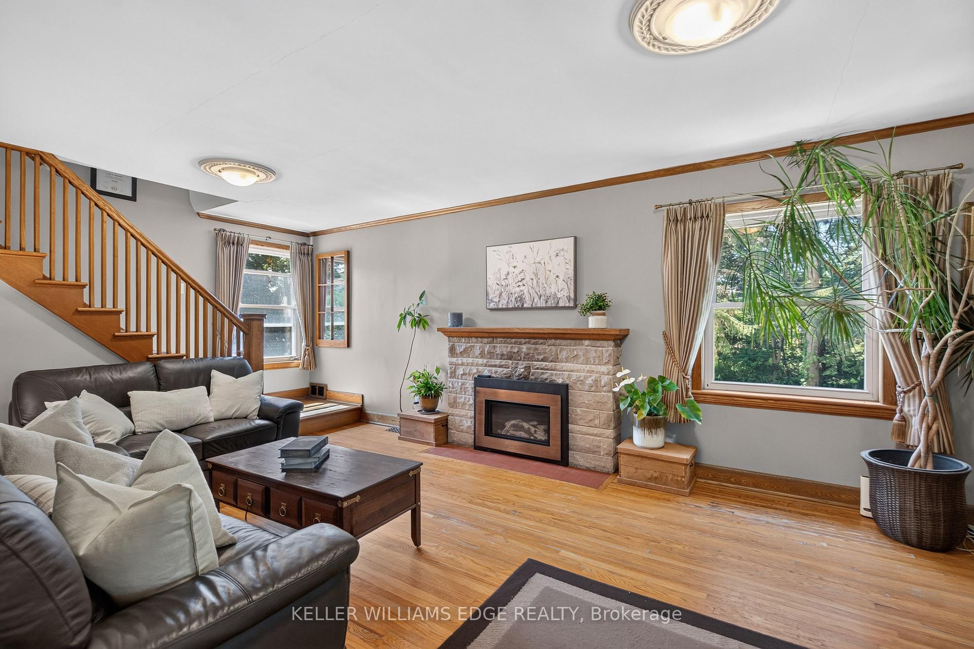 Photo 11 of 162 5TH Concession Road E, Hamilton, Rural Flamborough — HOMEH