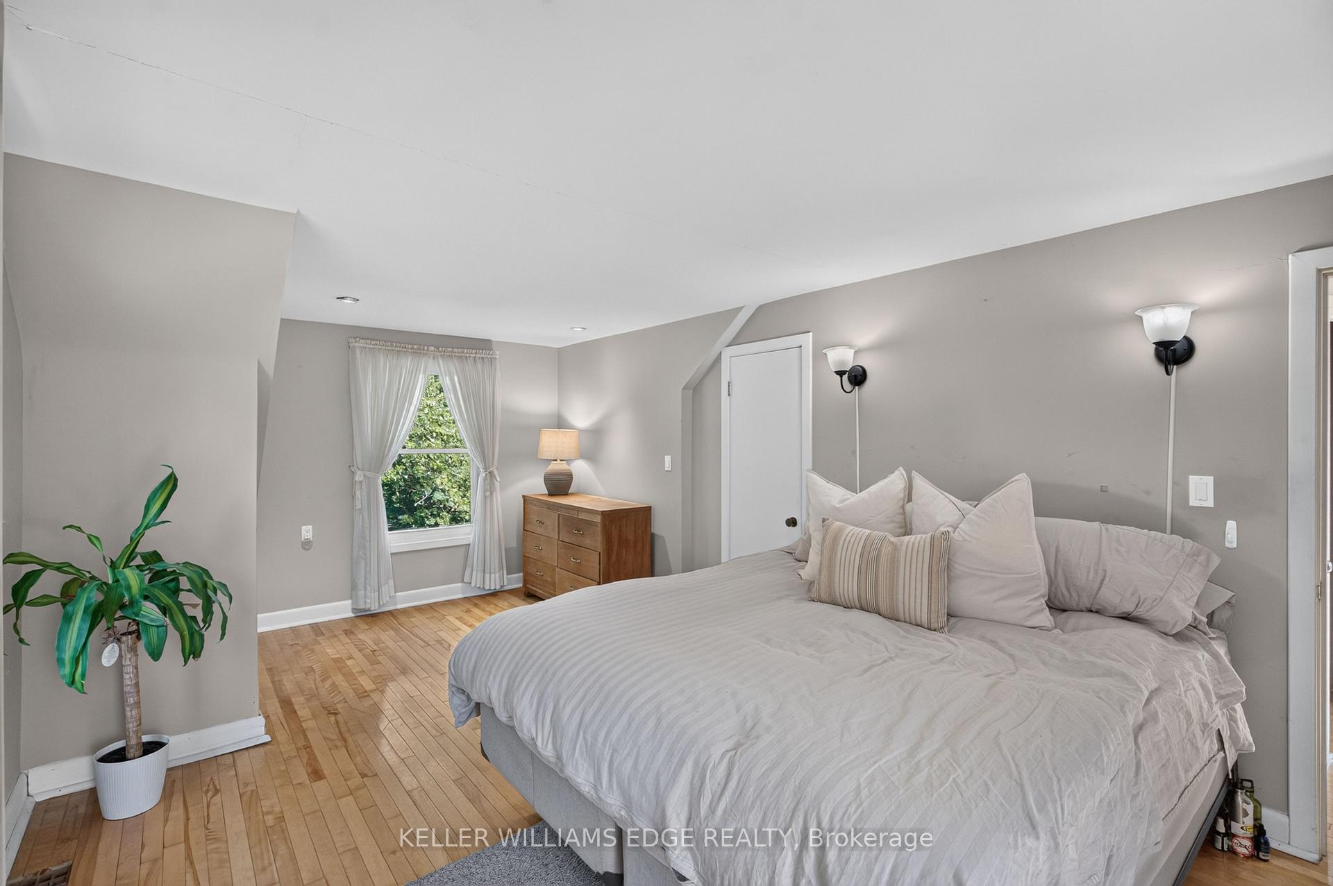 Photo 31 of 162 5TH Concession Road E, Hamilton, Rural Flamborough — HOMEH