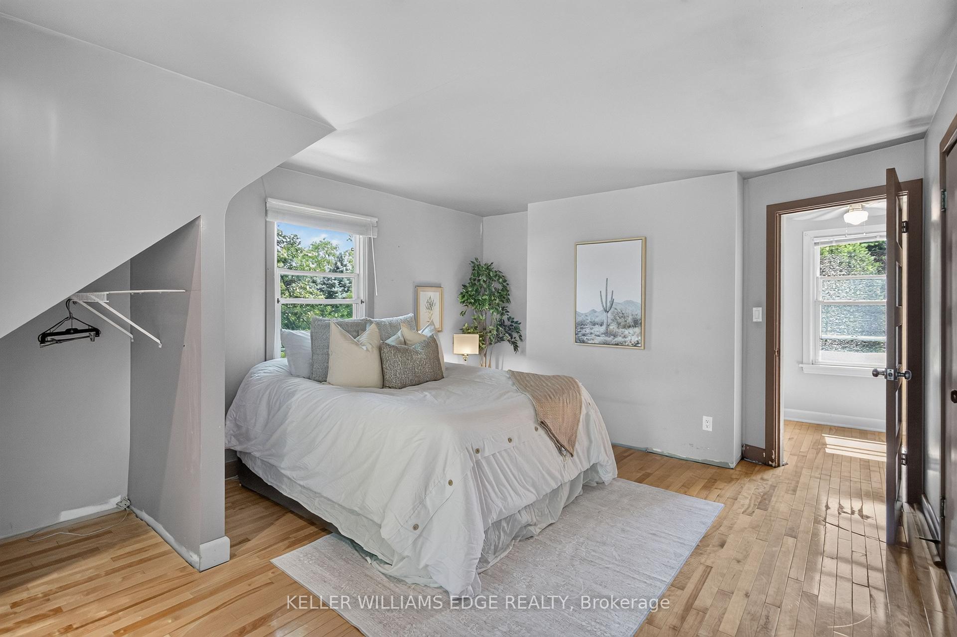 Photo 36 of 162 5TH Concession Road E, Hamilton, Rural Flamborough — HOMEH