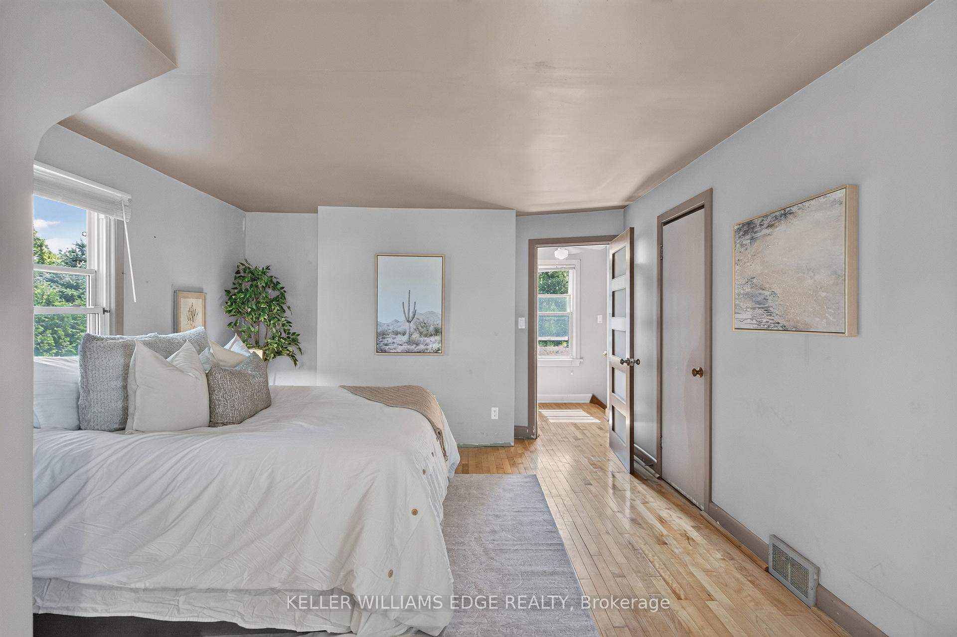 Photo 37 of 162 5TH Concession Road E, Hamilton, Rural Flamborough — HOMEH