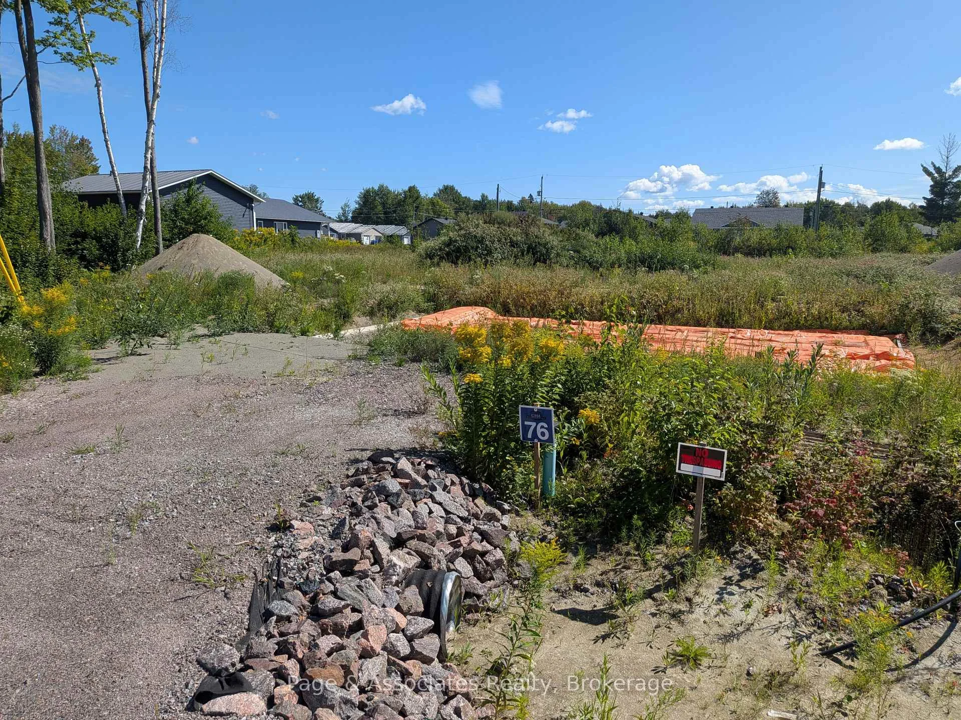 Photo 6 of 48 Brianne Court, West Nipissing, Sturgeon Falls — HOMEH