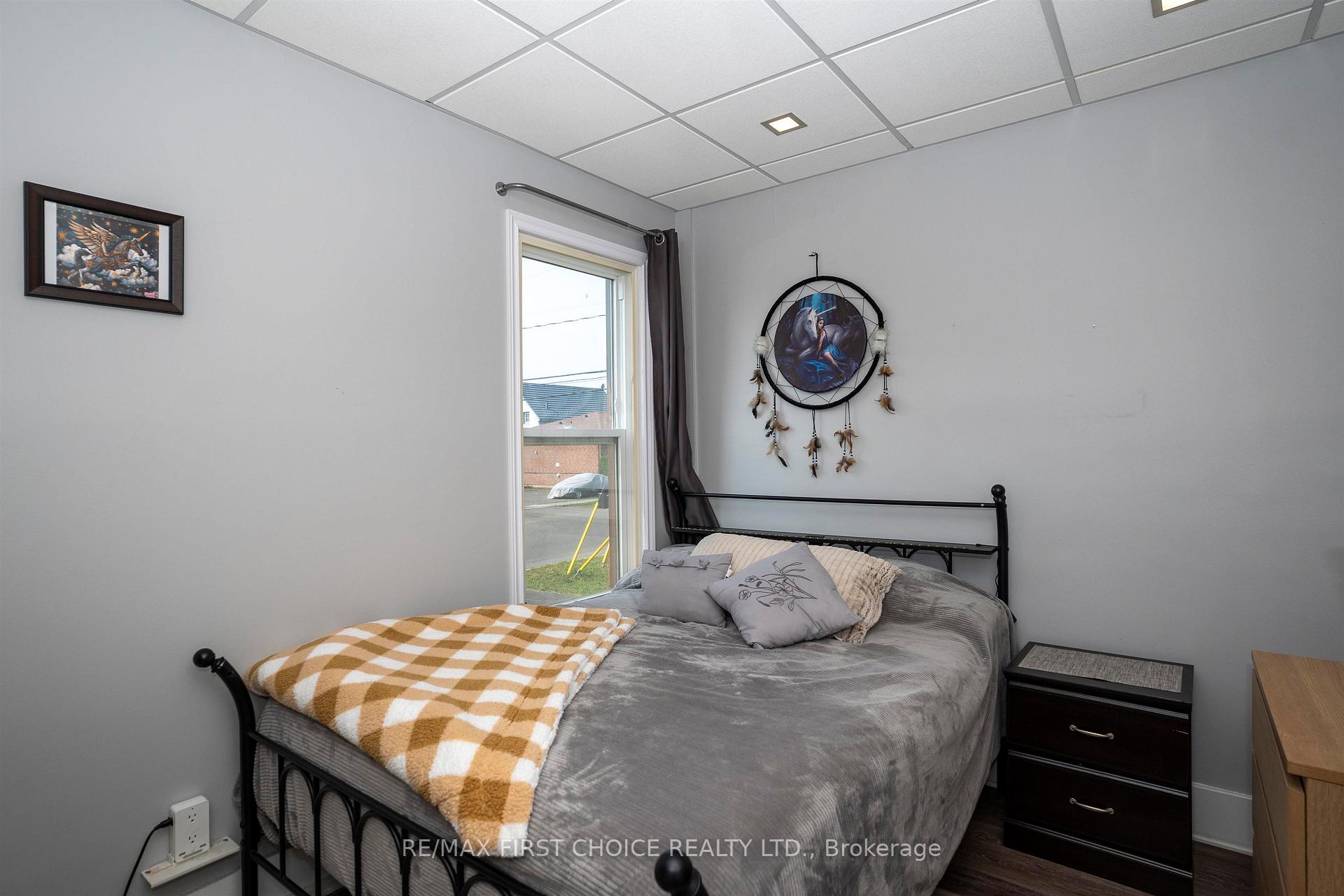 Photo 11 of 503 Prince Arthur Boulevard, Thunder Bay, East End — HOMEH