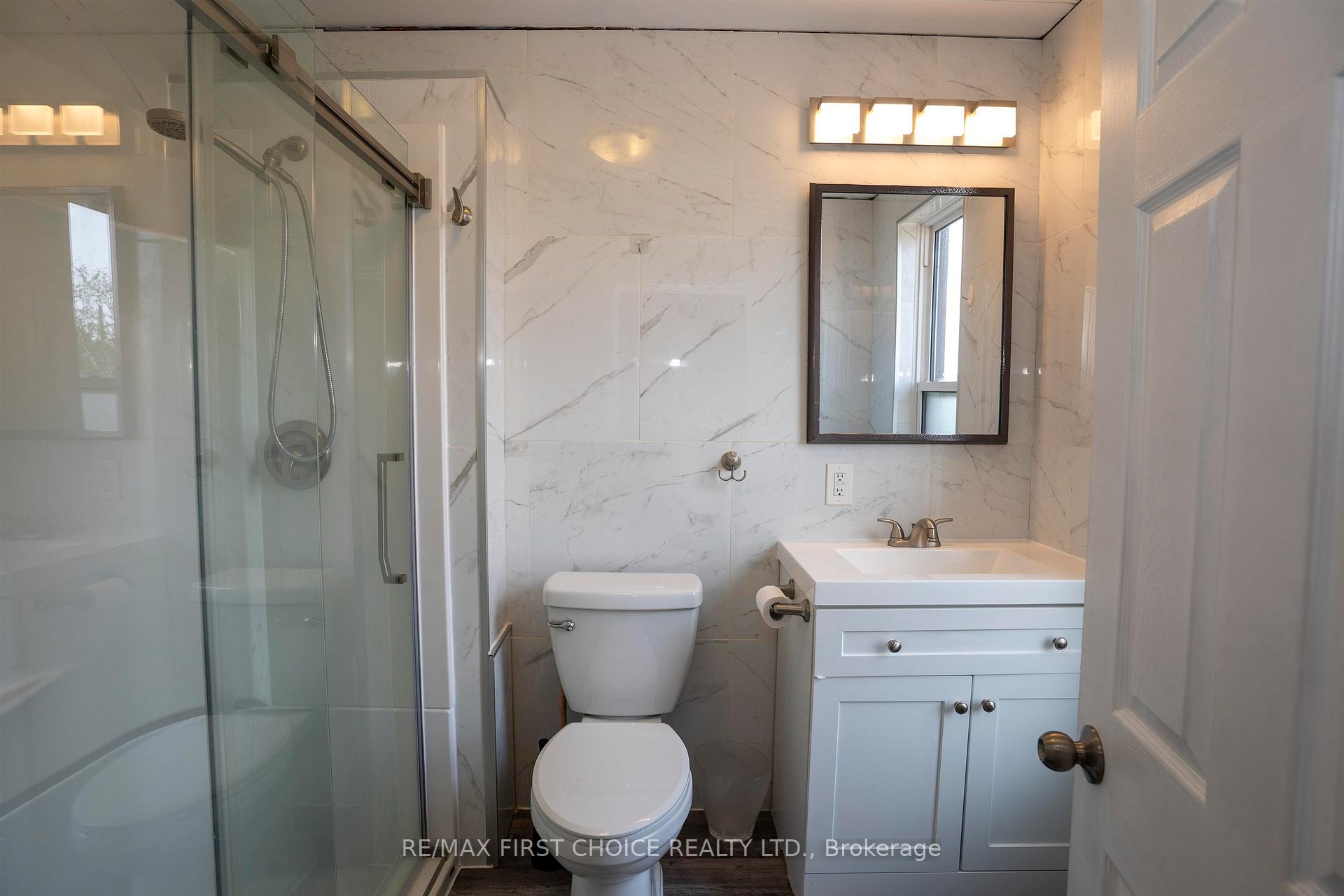 Photo 17 of 503 Prince Arthur Boulevard, Thunder Bay, East End — HOMEH