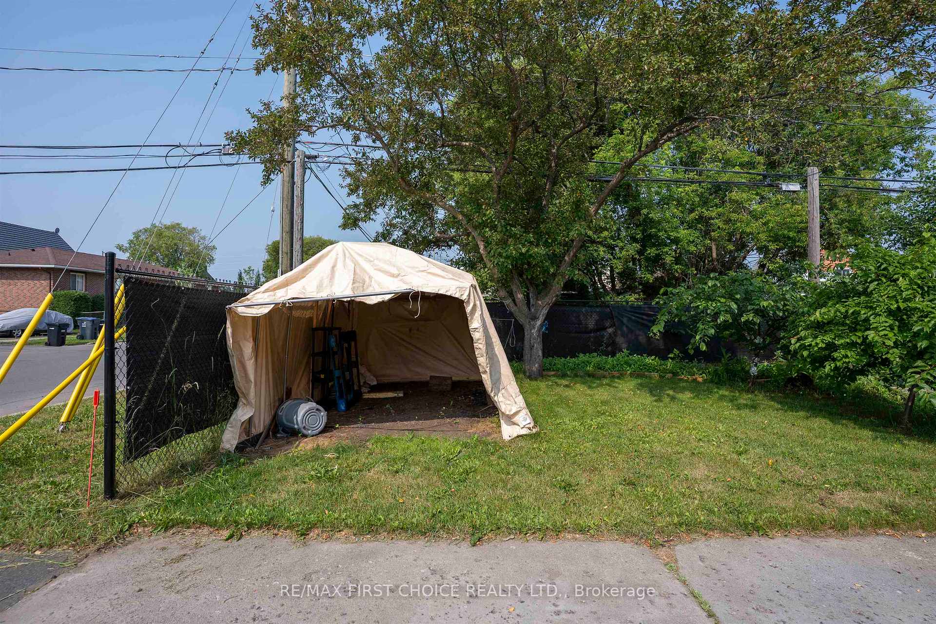 Photo 22 of 503 Prince Arthur Boulevard, Thunder Bay, East End — HOMEH