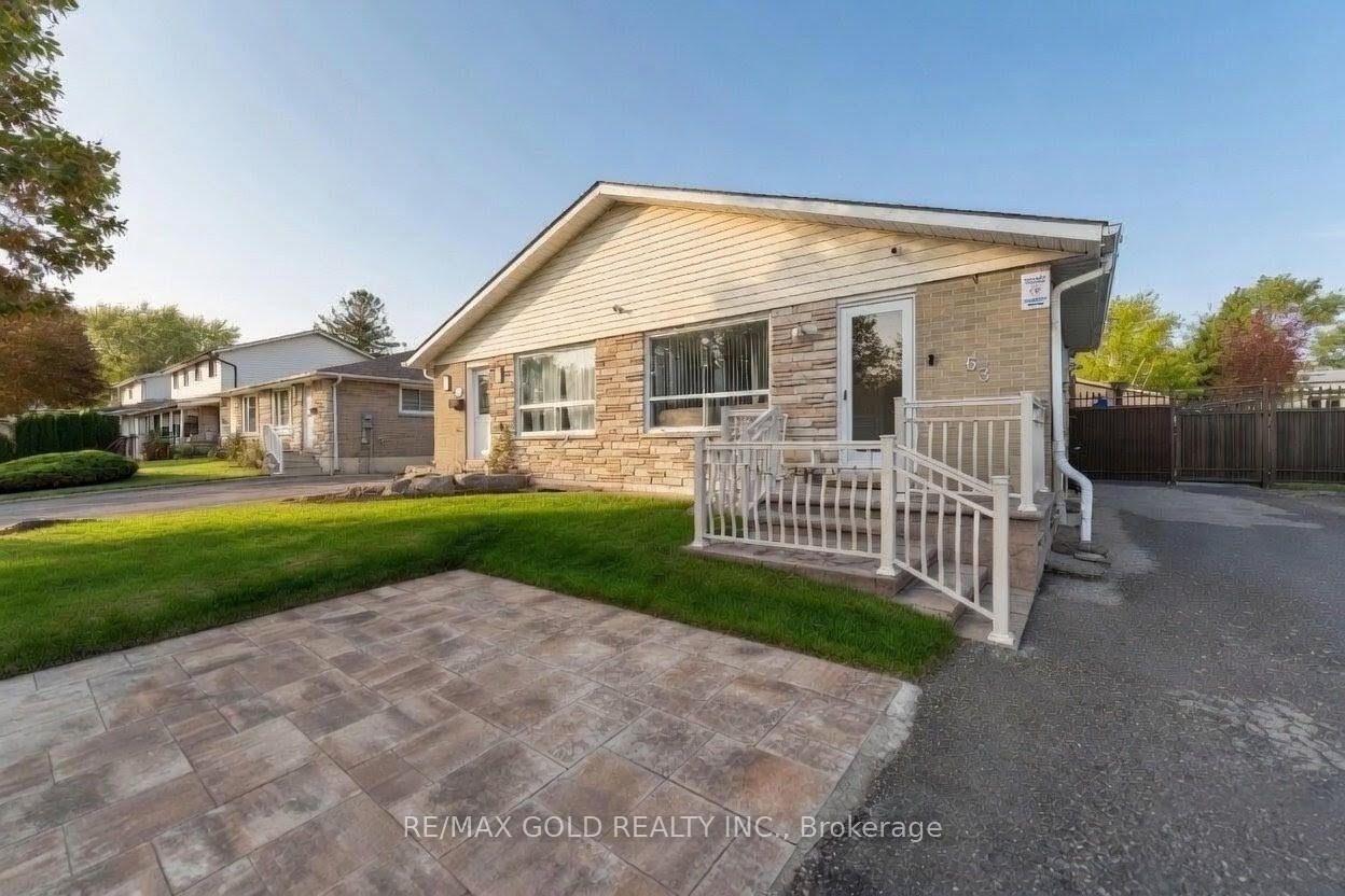 Photo 1 of 63 Newstead Crescent, Brampton, Madoc — HOMEH