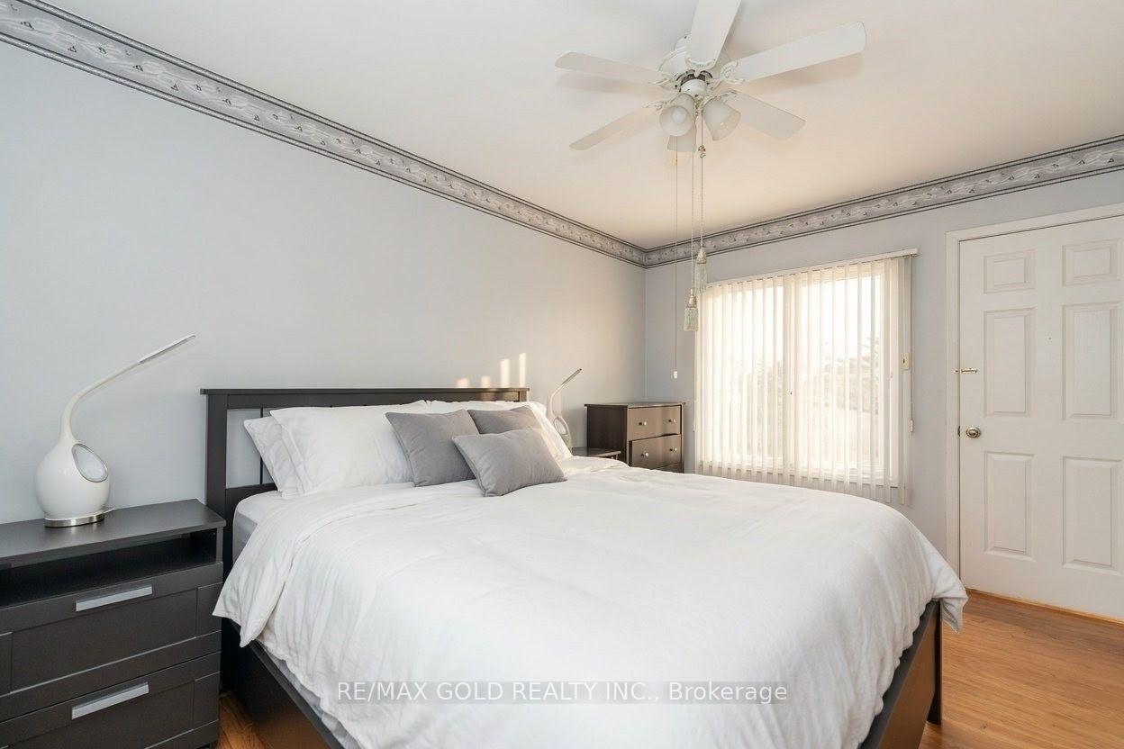 Photo 23 of 63 Newstead Crescent, Brampton, Madoc — HOMEH