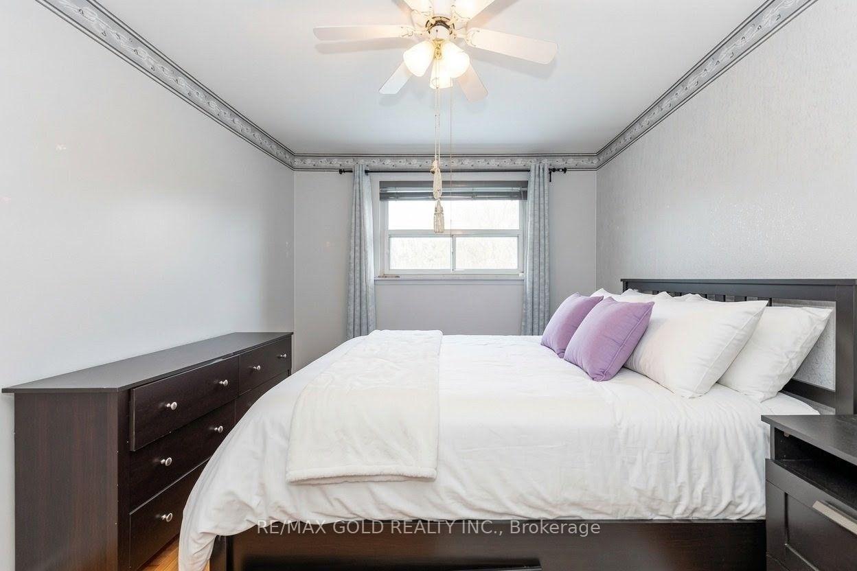 Photo 21 of 63 Newstead Crescent, Brampton, Madoc — HOMEH