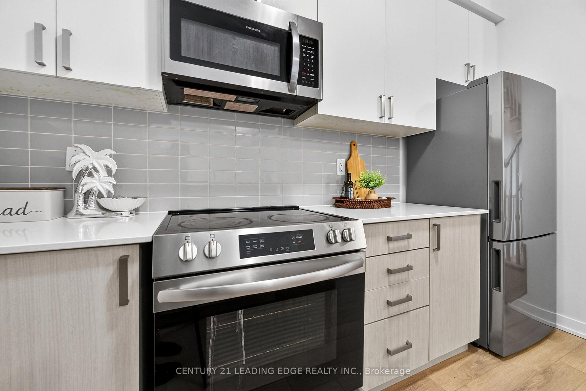 Photo 21 of 1865 Pickering Parkway, Pickering, Village East — HOMEH