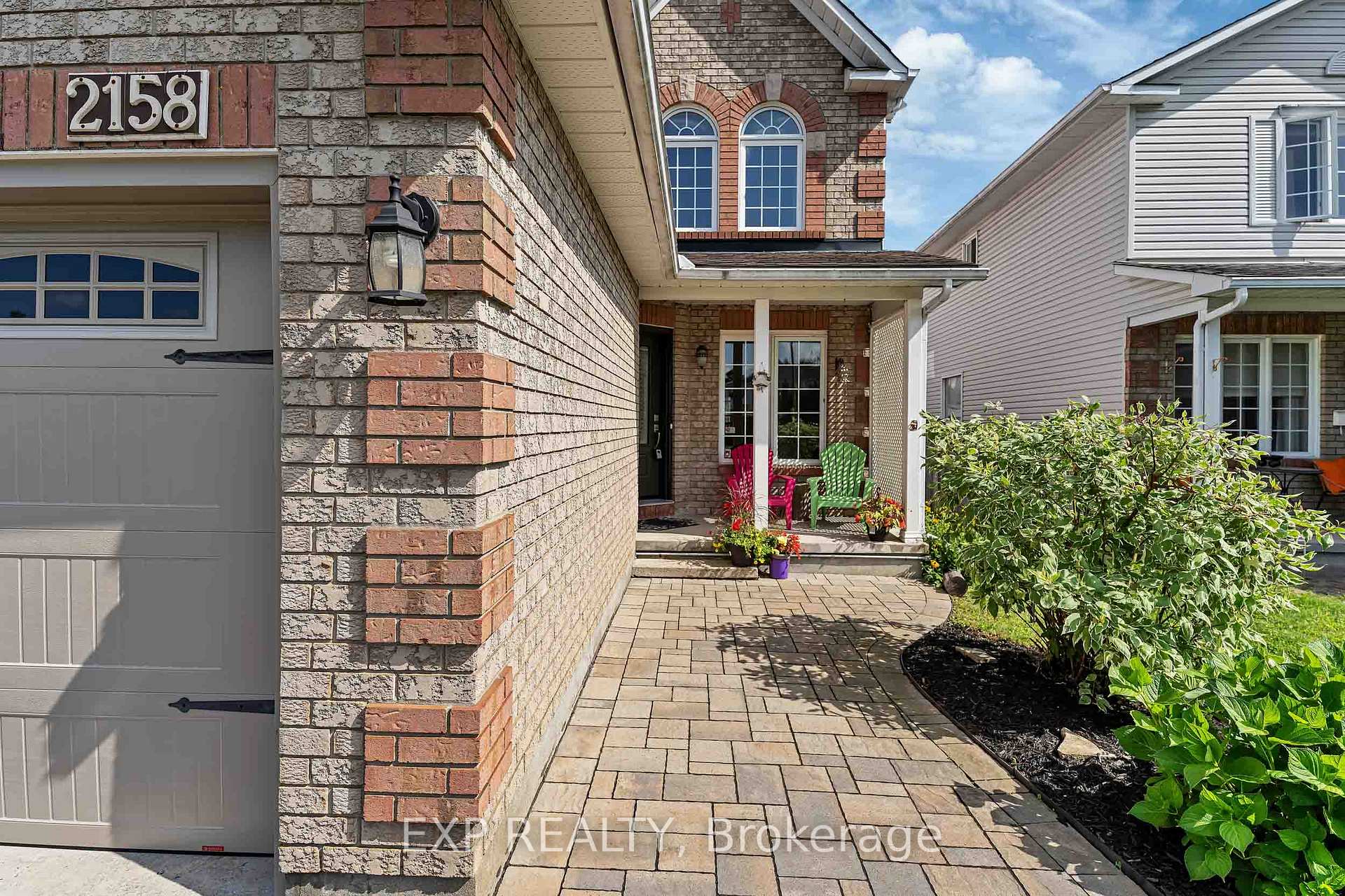 Photo 2 of 2158 Gardenway Drive, Ottawa, Fallingbrook/Gardenway South — HOMEH
