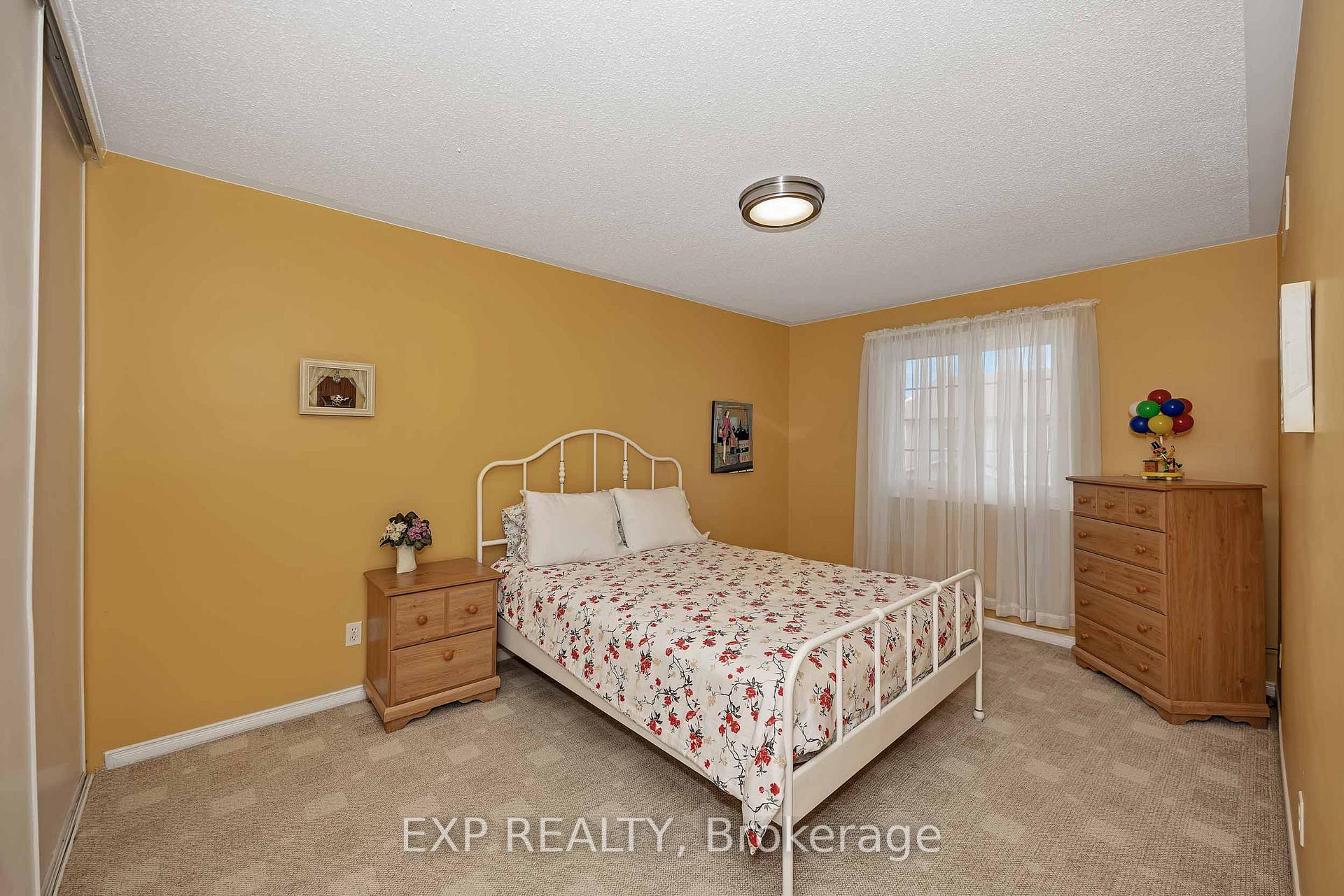 Photo 26 of 2158 Gardenway Drive, Ottawa, Fallingbrook/Gardenway South — HOMEH