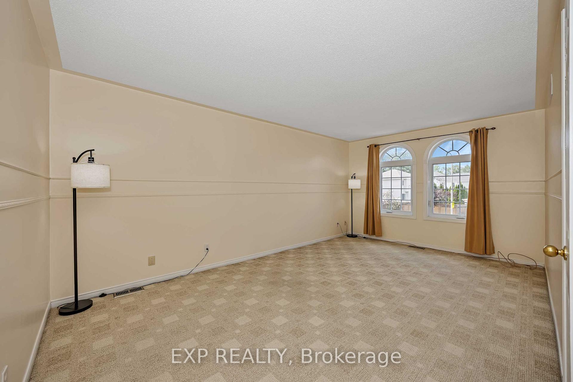 Photo 29 of 2158 Gardenway Drive, Ottawa, Fallingbrook/Gardenway South — HOMEH