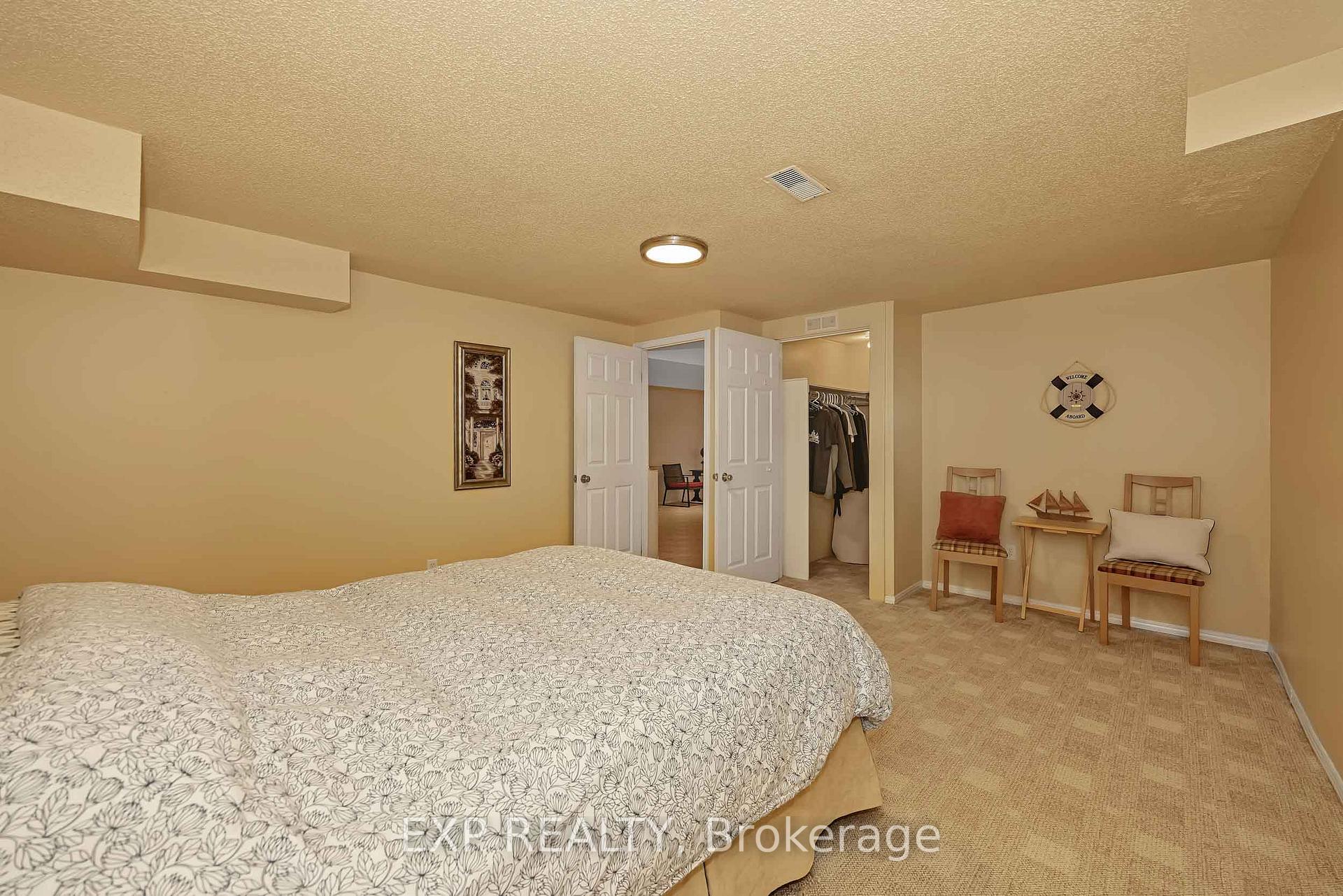 Photo 34 of 2158 Gardenway Drive, Ottawa, Fallingbrook/Gardenway South — HOMEH
