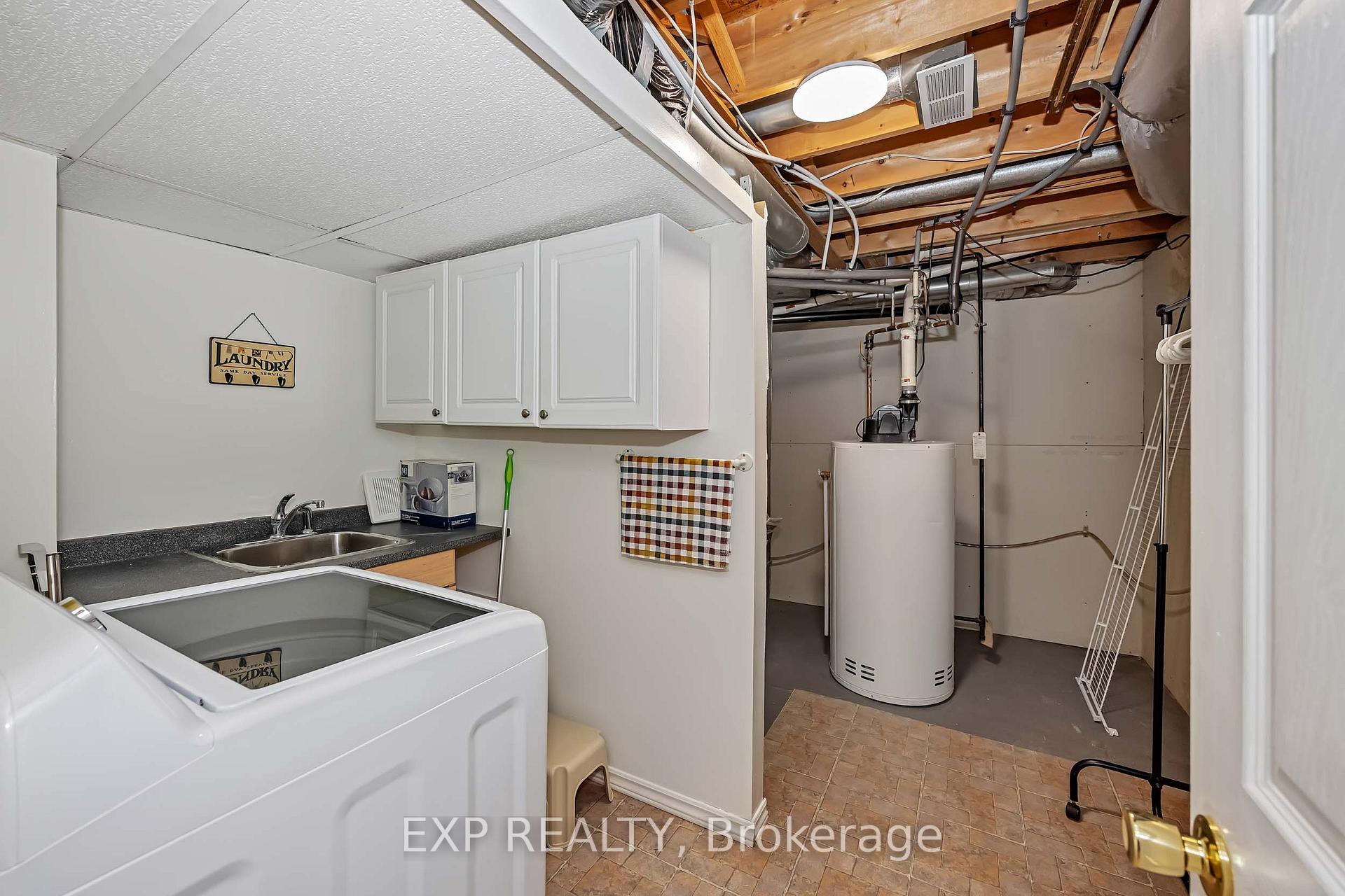 Photo 38 of 2158 Gardenway Drive, Ottawa, Fallingbrook/Gardenway South — HOMEH