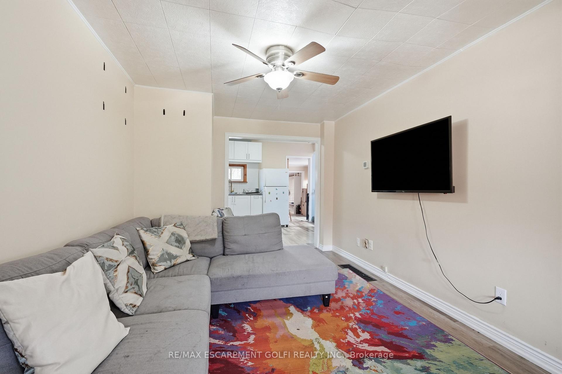 Photo 7 of 100 Chestnut Avenue, Hamilton, Gibson — HOMEH