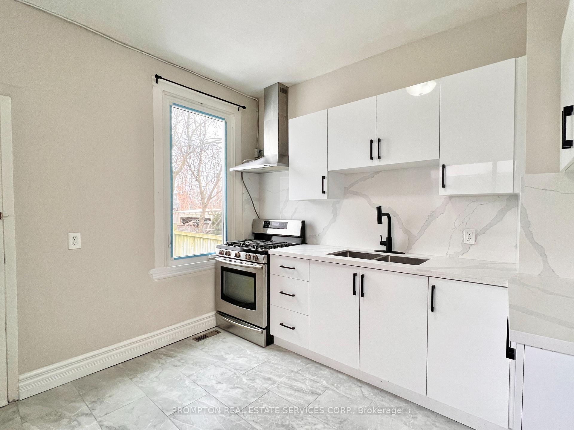 Photo 16 of 17 Winnifred Avenue, Toronto, South Riverdale — HOMEH
