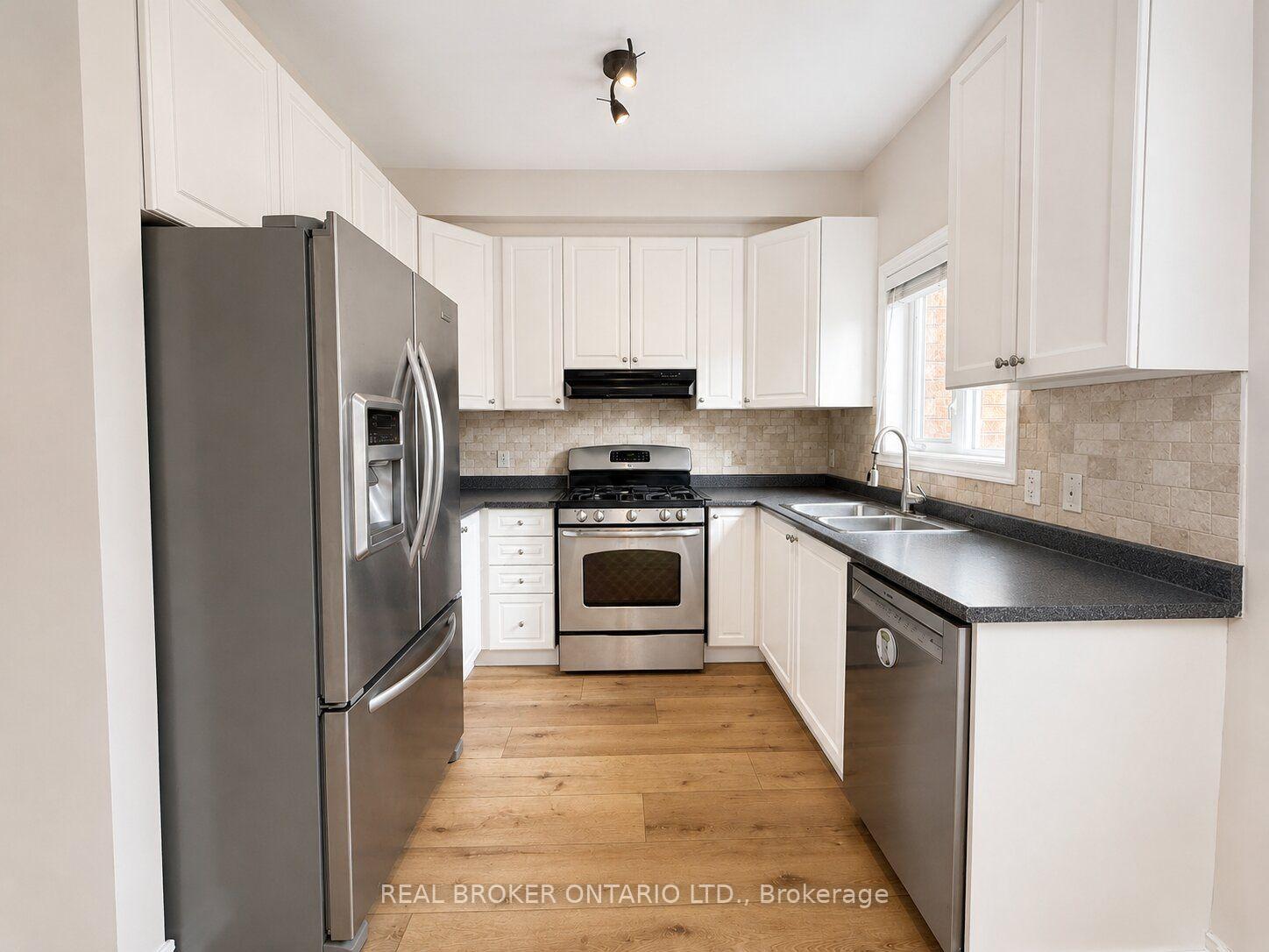 Photo 3 of 204 Springstead Avenue, Hamilton, Winona Park — HOMEH