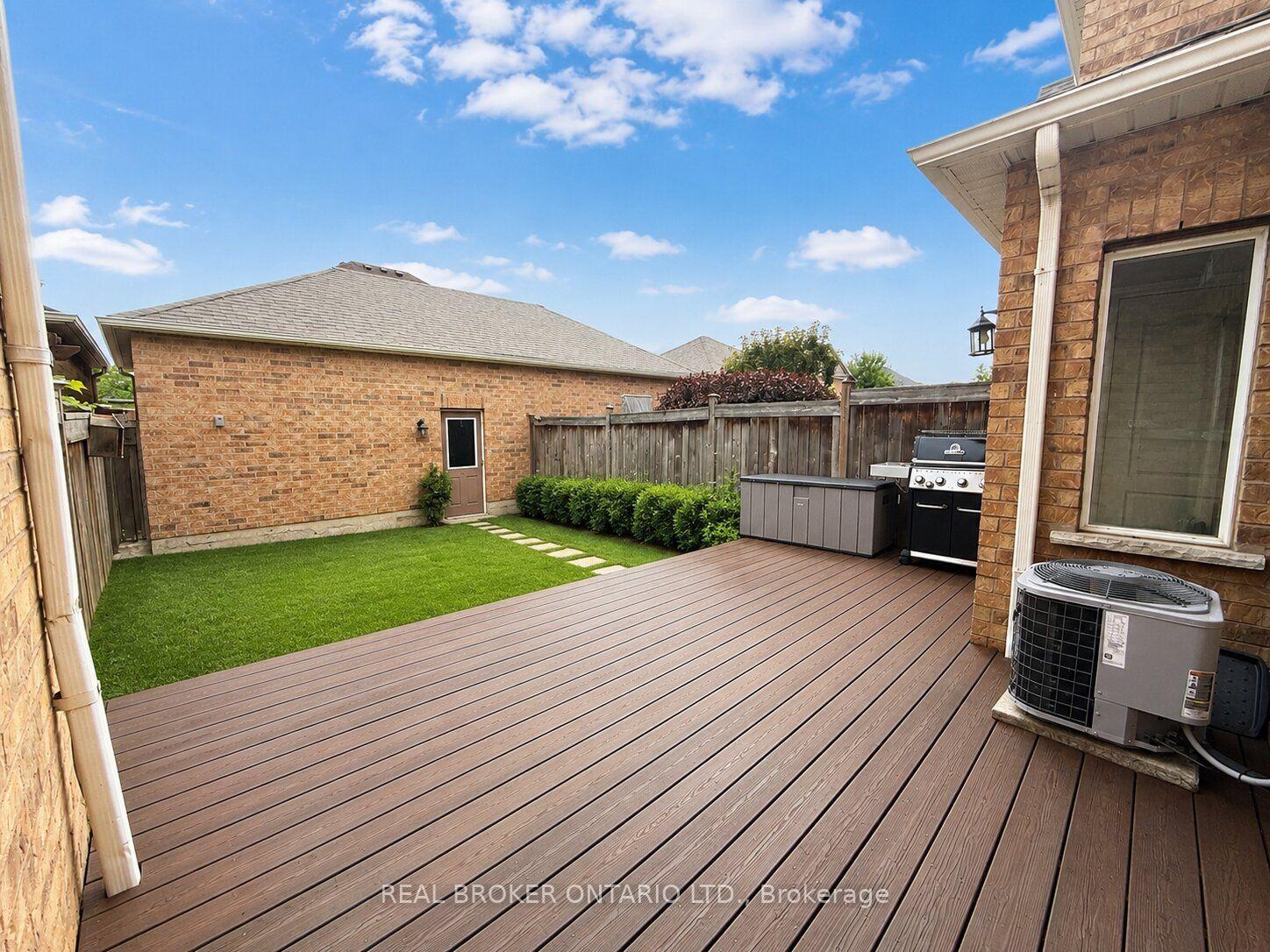 Photo 24 of 204 Springstead Avenue, Hamilton, Winona Park — HOMEH
