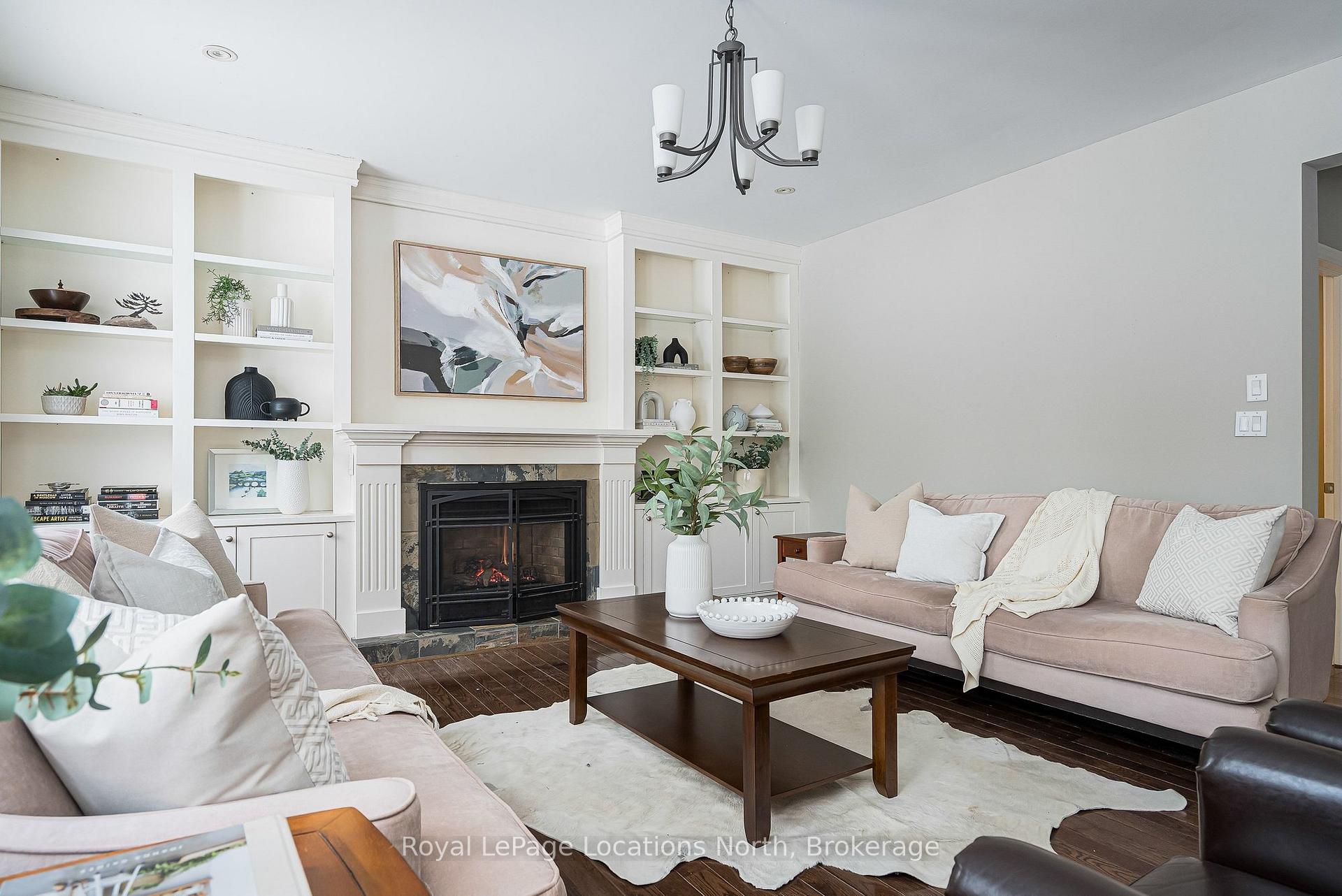 Photo 12 of 59 Kells Crescent, Collingwood — HOMEH