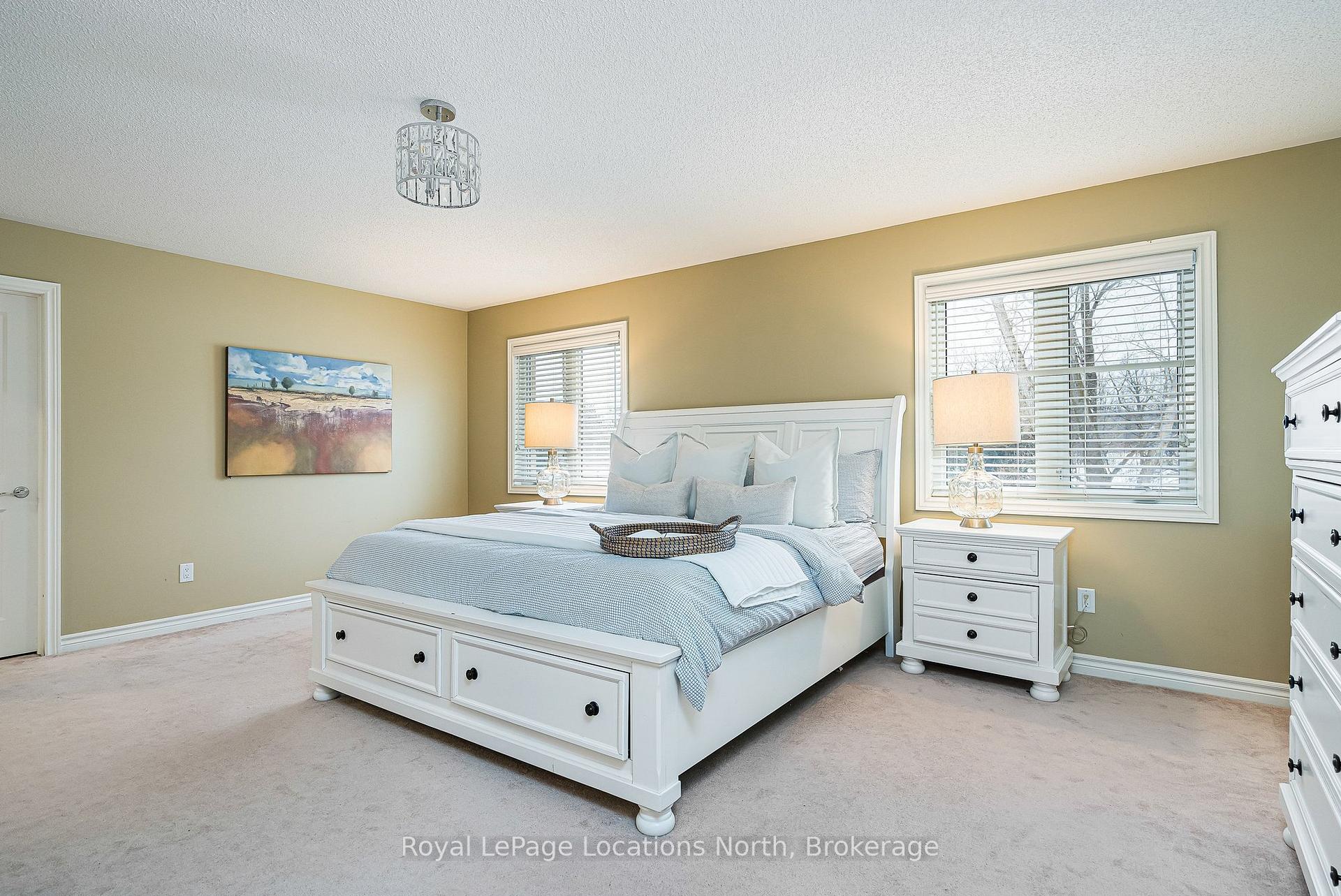 Photo 29 of 59 Kells Crescent, Collingwood — HOMEH