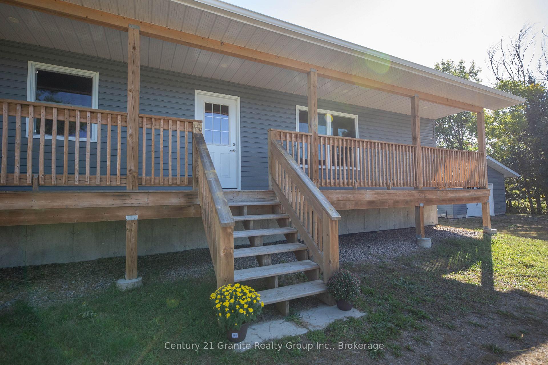Photo of 1160 Kennisis Lake Road