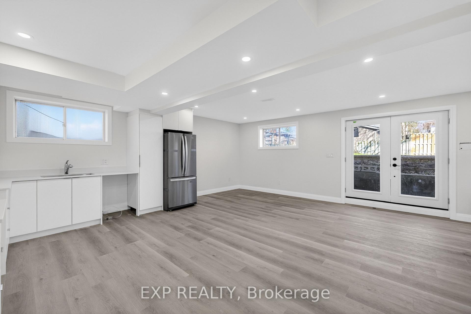 Photo 5 of Unit lower, 2580 Noella Court, Niagara Falls, Casey — HOMEH