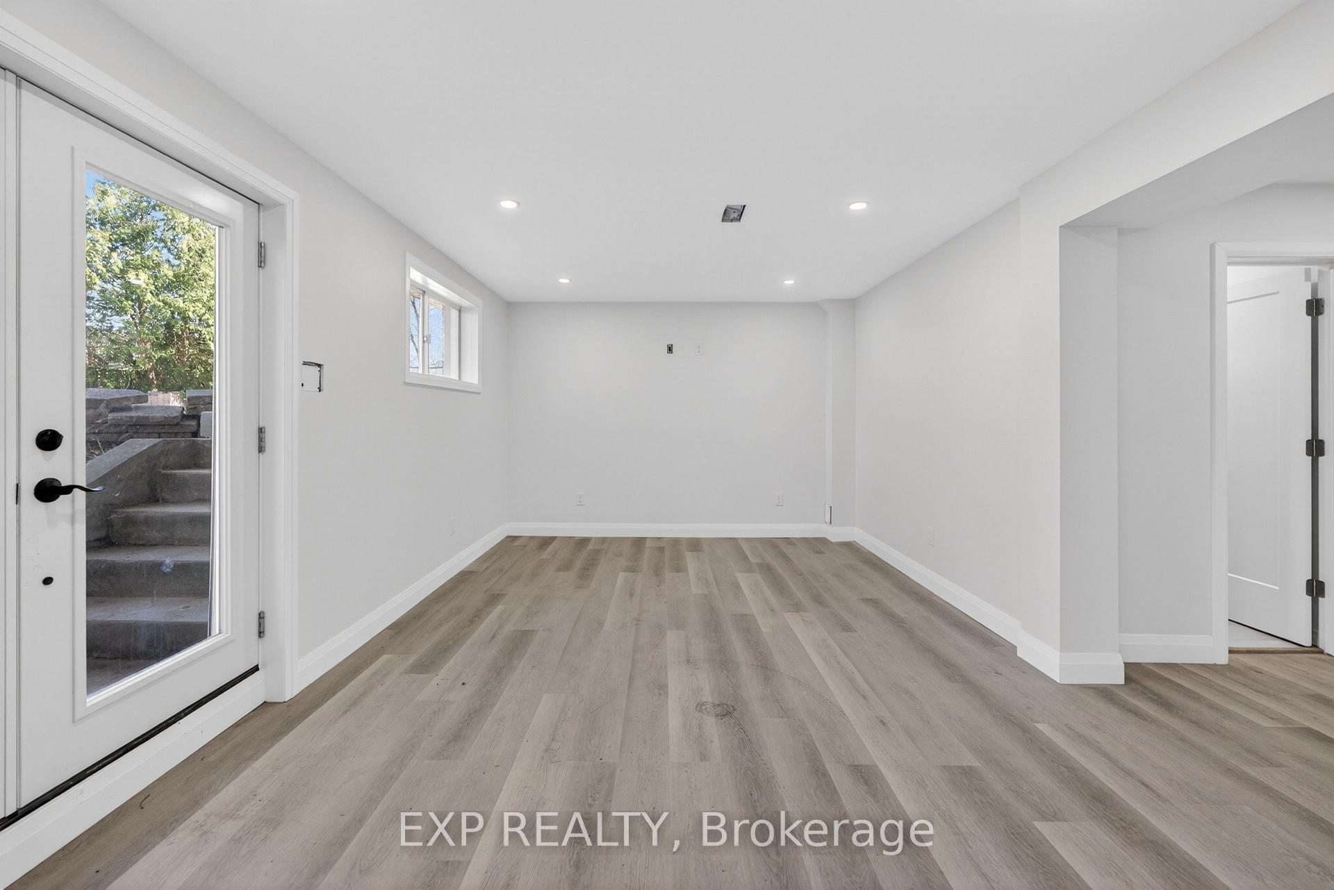 Photo 10 of Unit lower, 2580 Noella Court, Niagara Falls, Casey — HOMEH