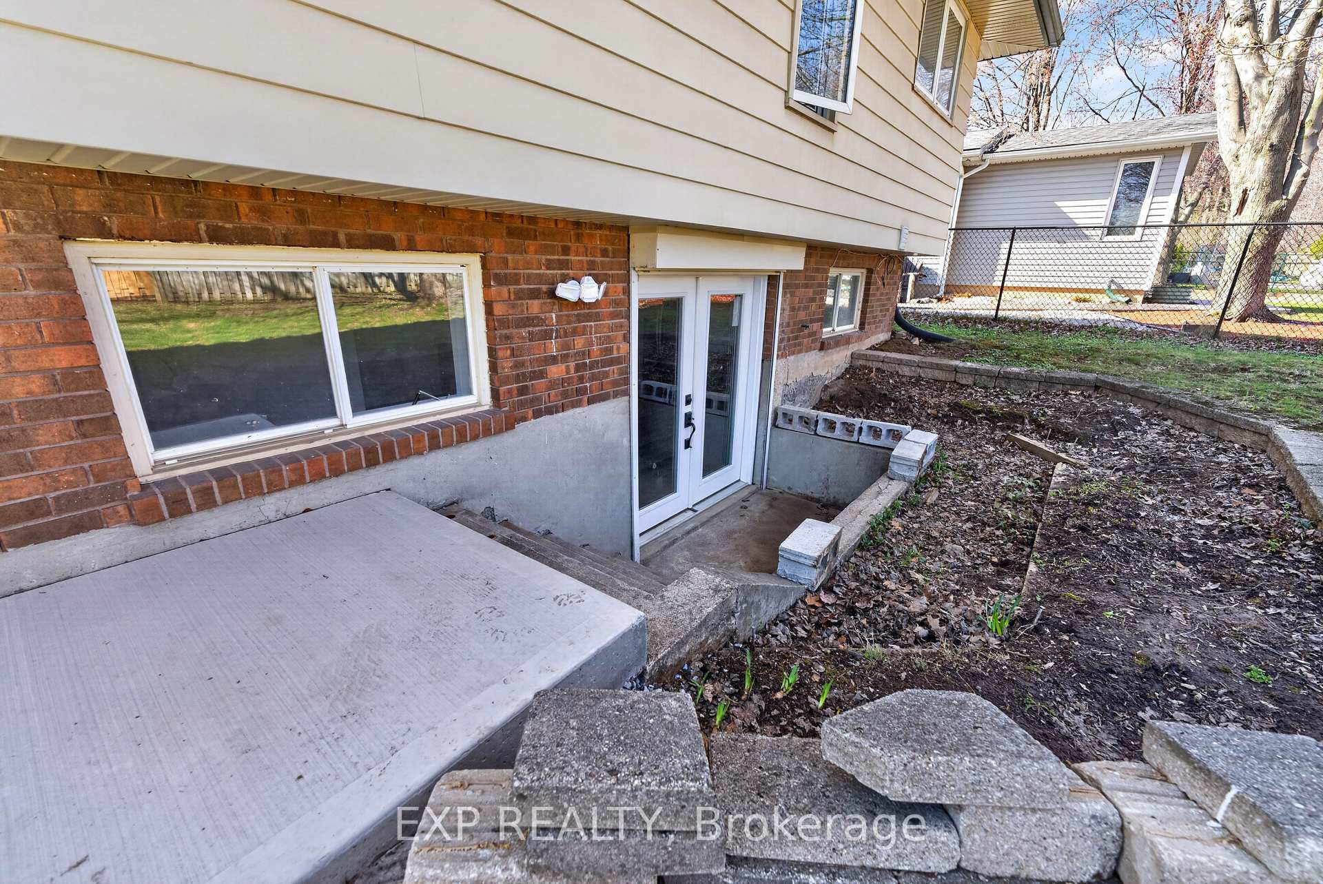 Photo 24 of Unit lower, 2580 Noella Court, Niagara Falls, Casey — HOMEH