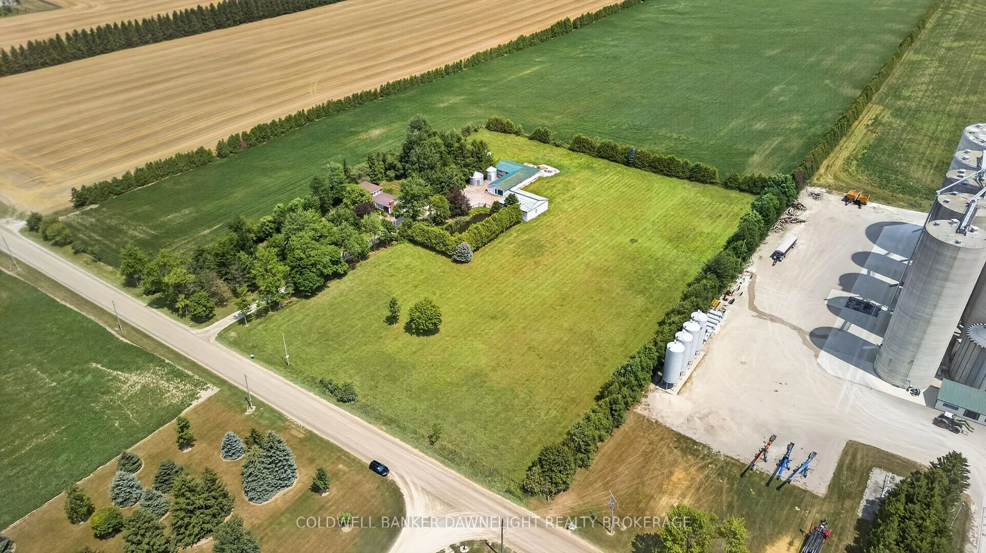 Photo 6 of 33990 Roman Line, Lucan Biddulph, Rural Lucan Biddulph — HOMEH