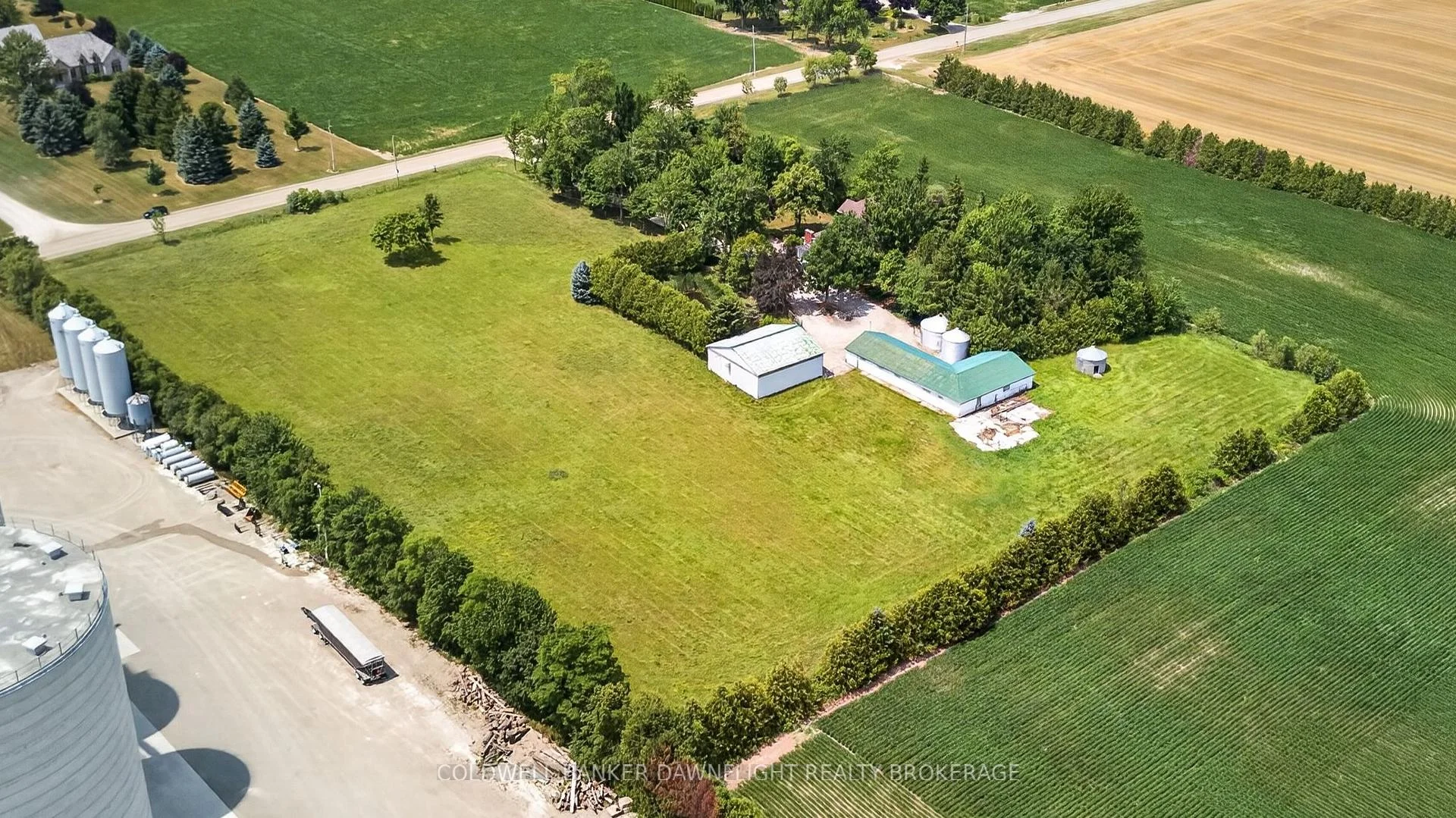 Photo 53 of 33990 Roman Line, Lucan Biddulph, Rural Lucan Biddulph — HOMEH