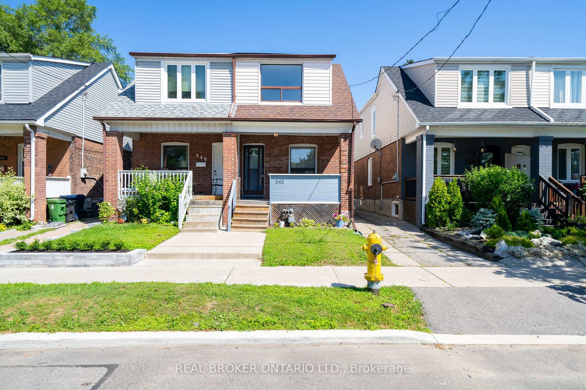Photo 1 of Unit MAIN, 542 Glebeholme Boulevard, Toronto, Danforth — HOMEH