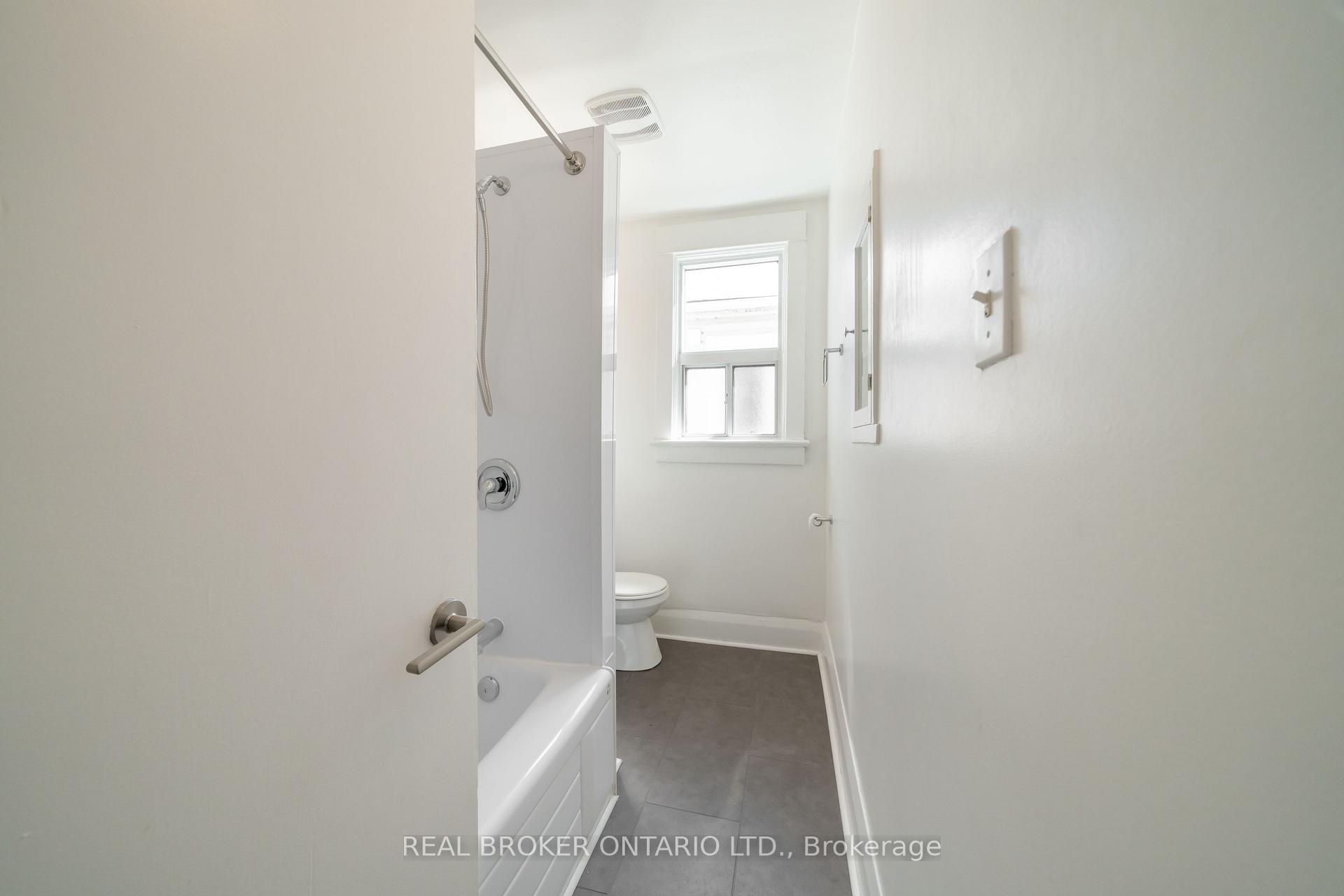 Photo 18 of Unit MAIN, 542 Glebeholme Boulevard, Toronto, Danforth — HOMEH