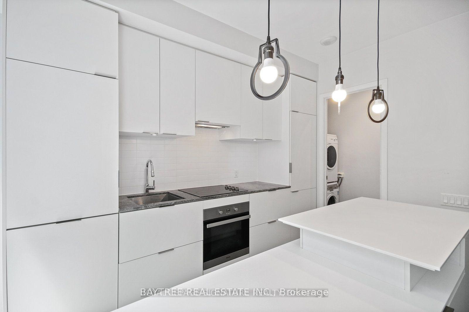 Photo 2 of Unit 306, 5 St Joseph Street, Toronto, Bay Street Corridor — HOMEH