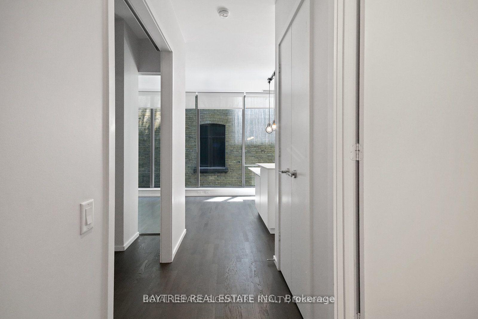 Photo 11 of Unit 306, 5 St Joseph Street, Toronto, Bay Street Corridor — HOMEH