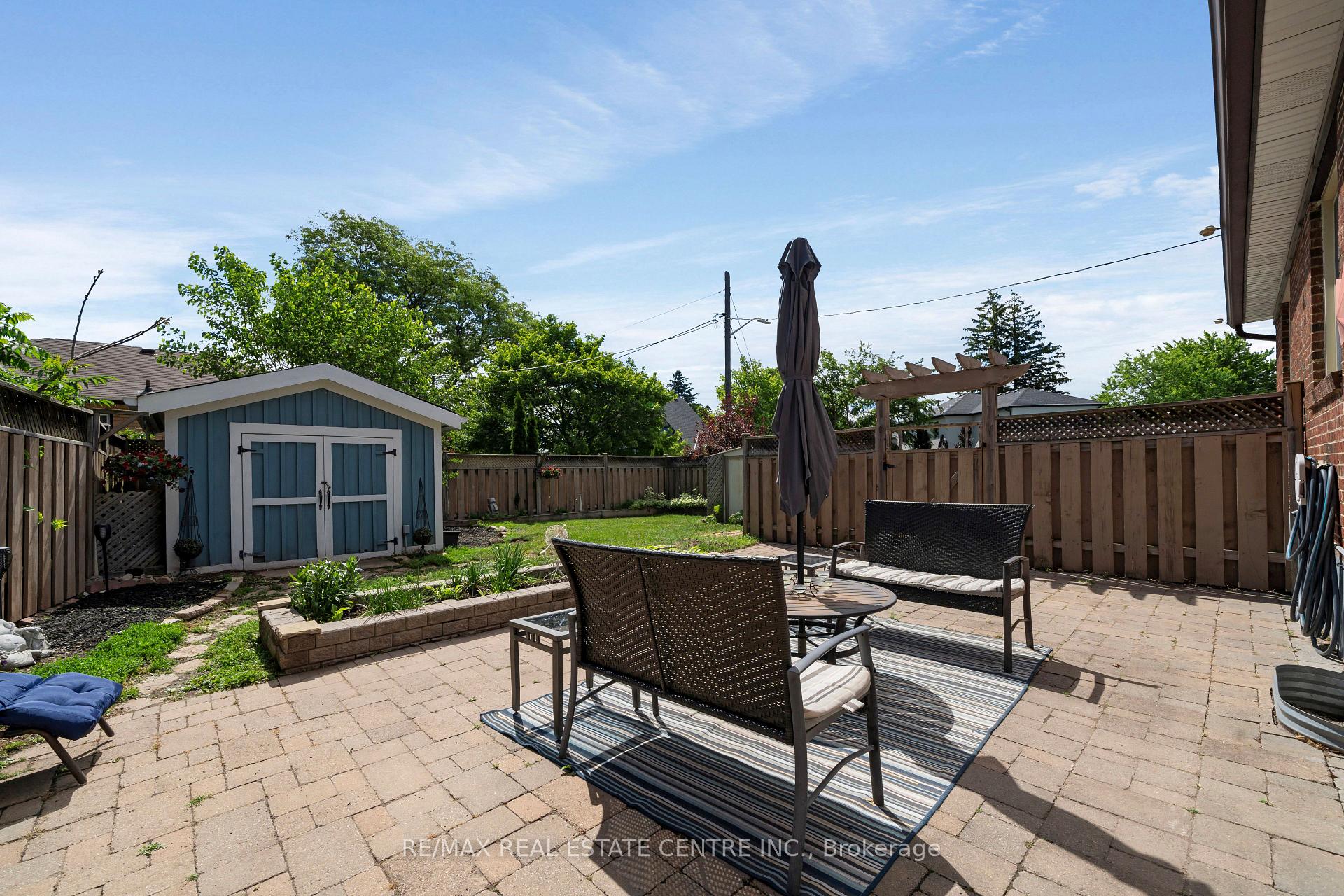 Photo 17 of 2 Bard Lane, Halton Hills, Georgetown — HOMEH