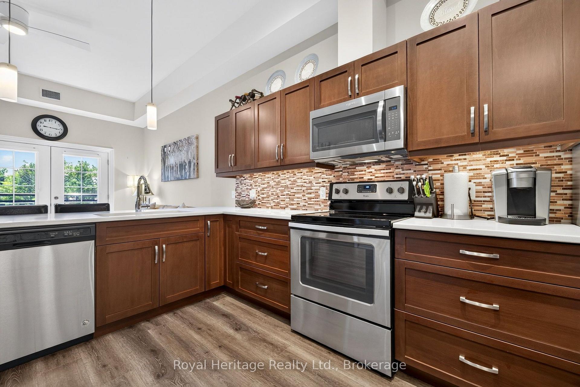 Photo 13 of Unit 204, 25 King Street, Kawartha Lakes, Lindsay — HOMEH