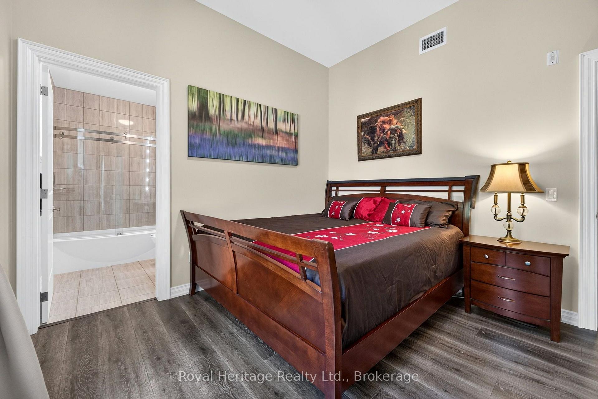 Photo 15 of Unit 204, 25 King Street, Kawartha Lakes, Lindsay — HOMEH