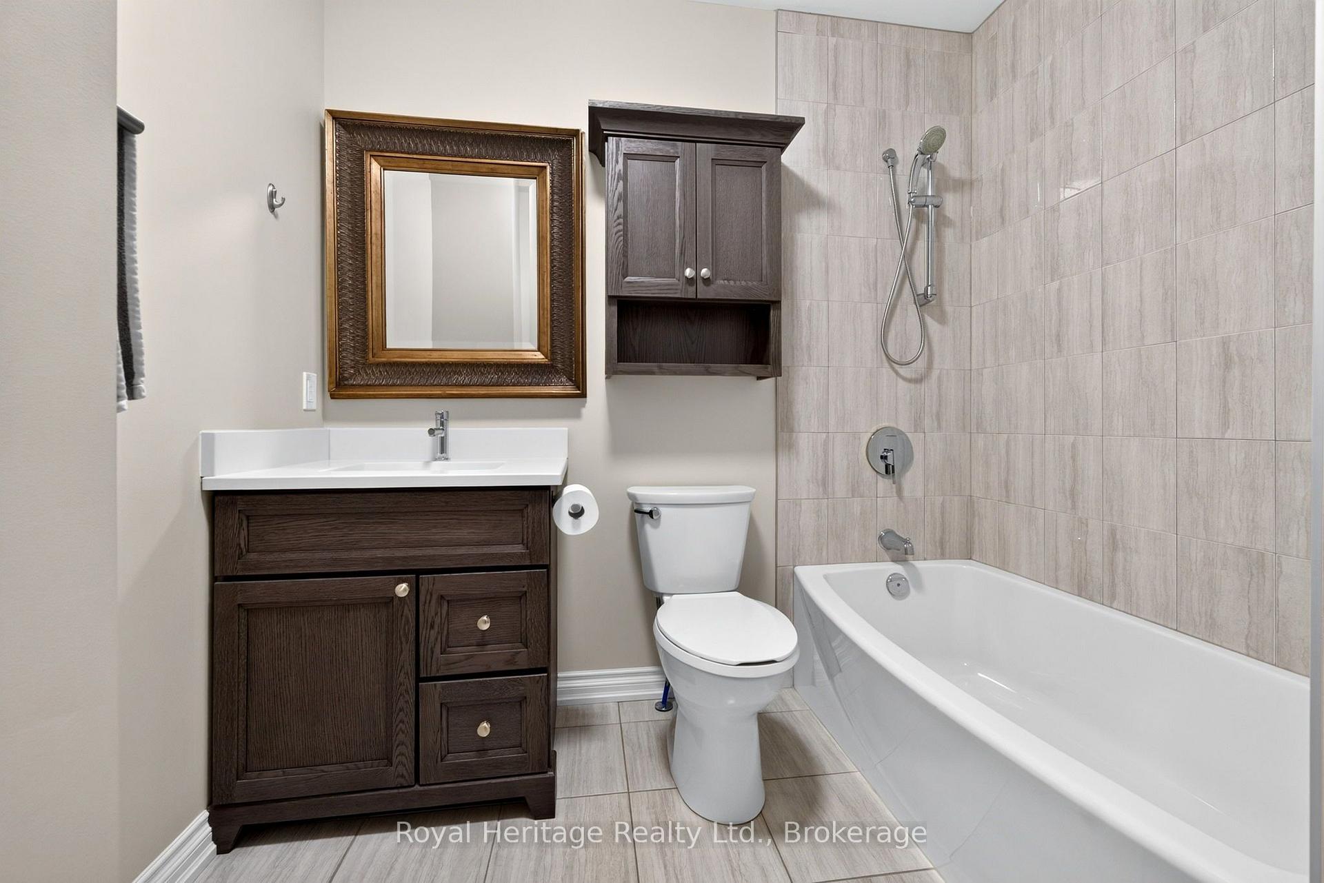 Photo 20 of Unit 204, 25 King Street, Kawartha Lakes, Lindsay — HOMEH