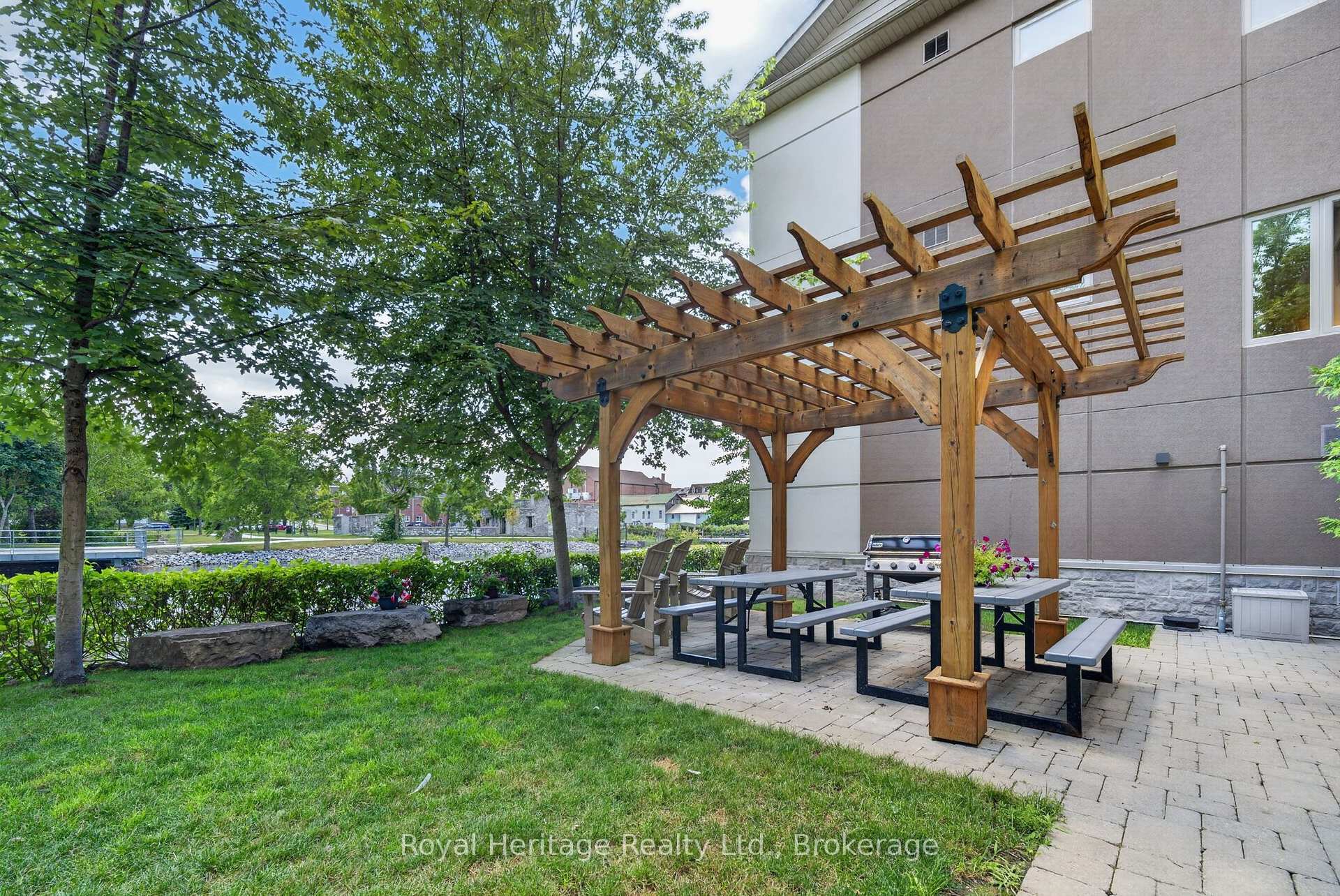Photo 24 of Unit 204, 25 King Street, Kawartha Lakes, Lindsay — HOMEH
