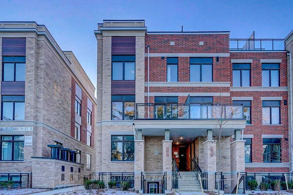 Front of 58 Elizabeth Street S