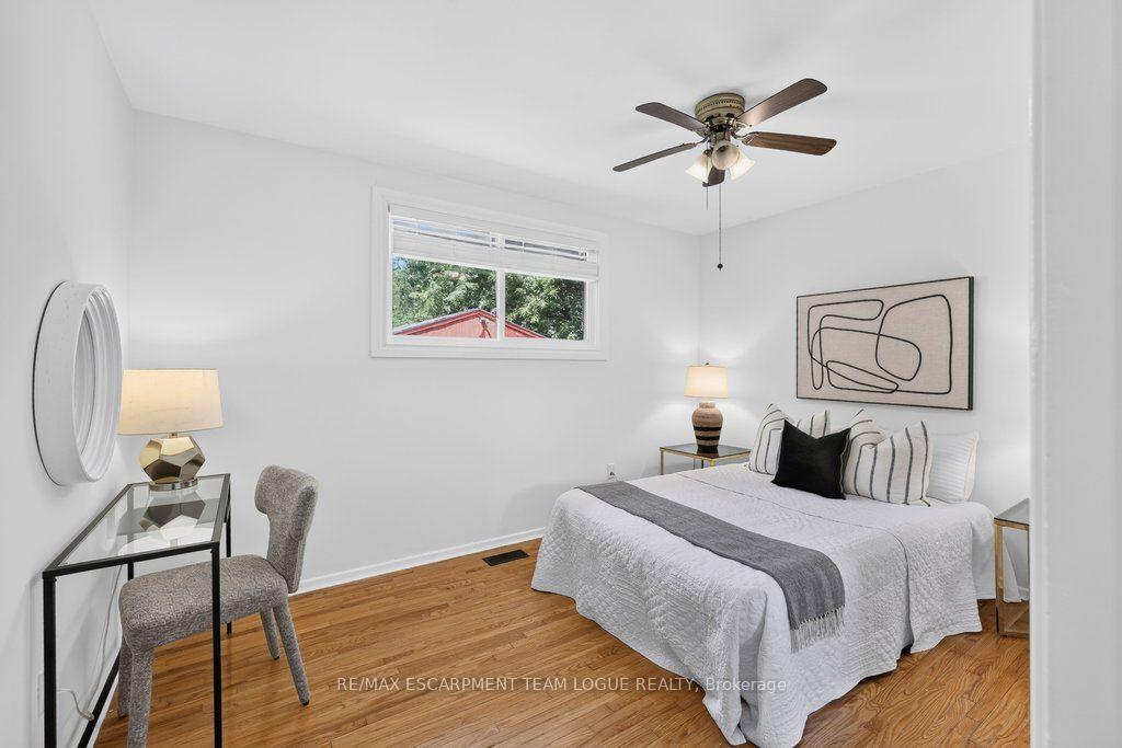 Photo 14 of 393 Enfield Road, Burlington, LaSalle — HOMEH