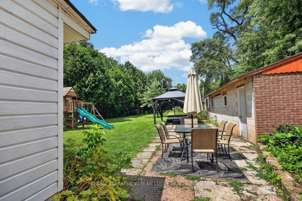 Photo 24 of 393 Enfield Road, Burlington, LaSalle — HOMEH