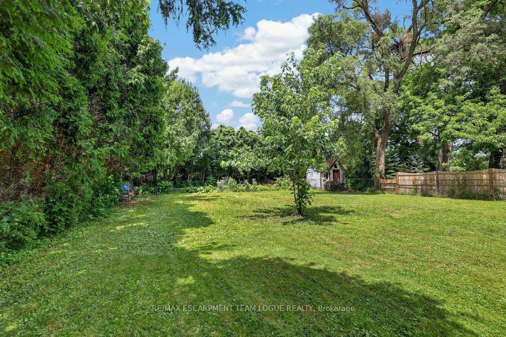 Photo 26 of 393 Enfield Road, Burlington, LaSalle — HOMEH