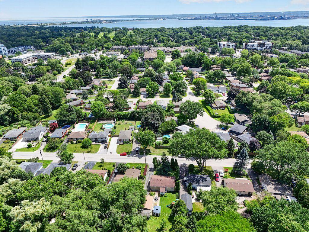 Photo 33 of 393 Enfield Road, Burlington, LaSalle — HOMEH