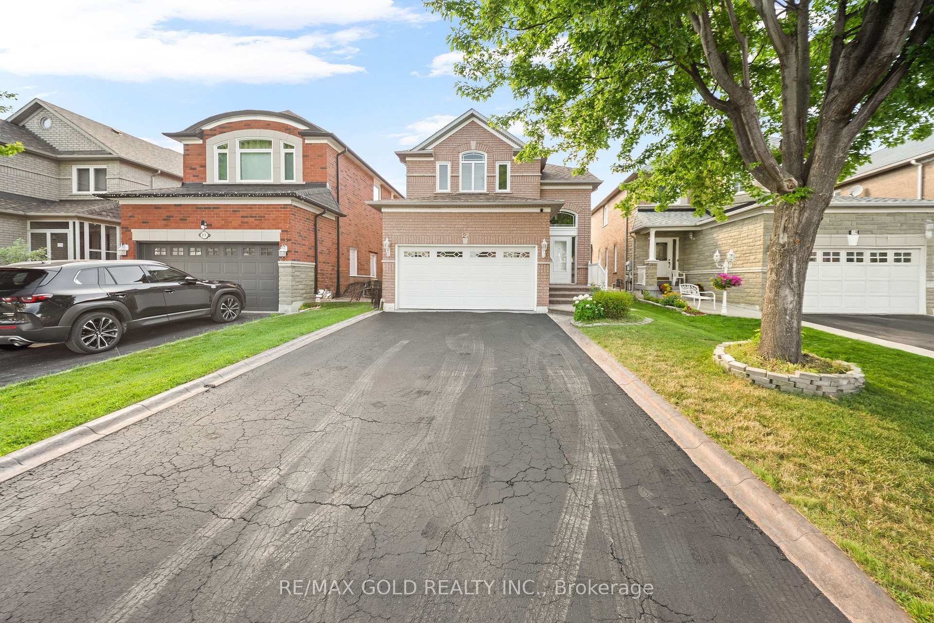 Front of 21 Pacific Wind Crescent
