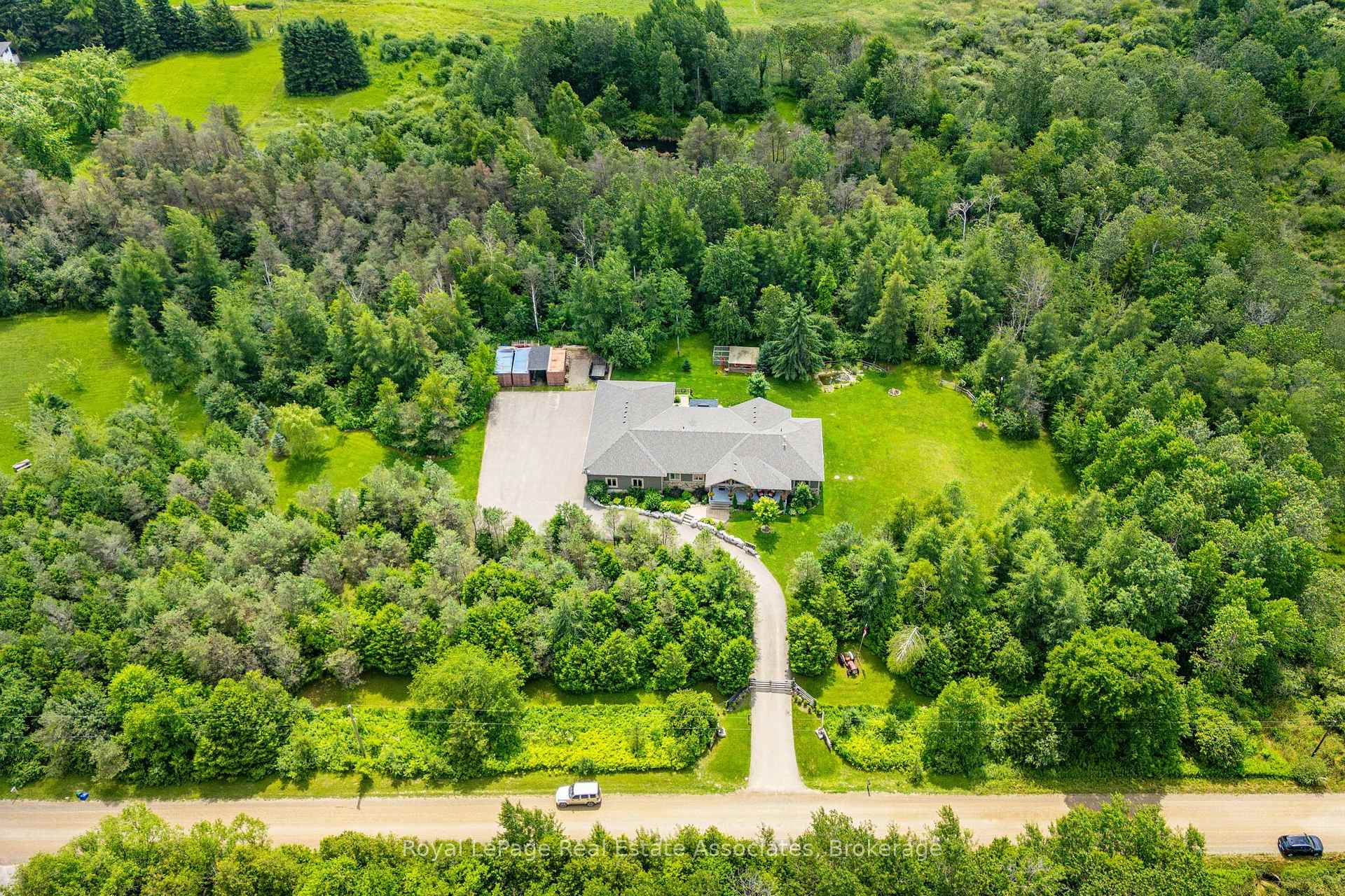 Photo 1 of 5594 First Line, Erin, Rural Erin — HOMEH